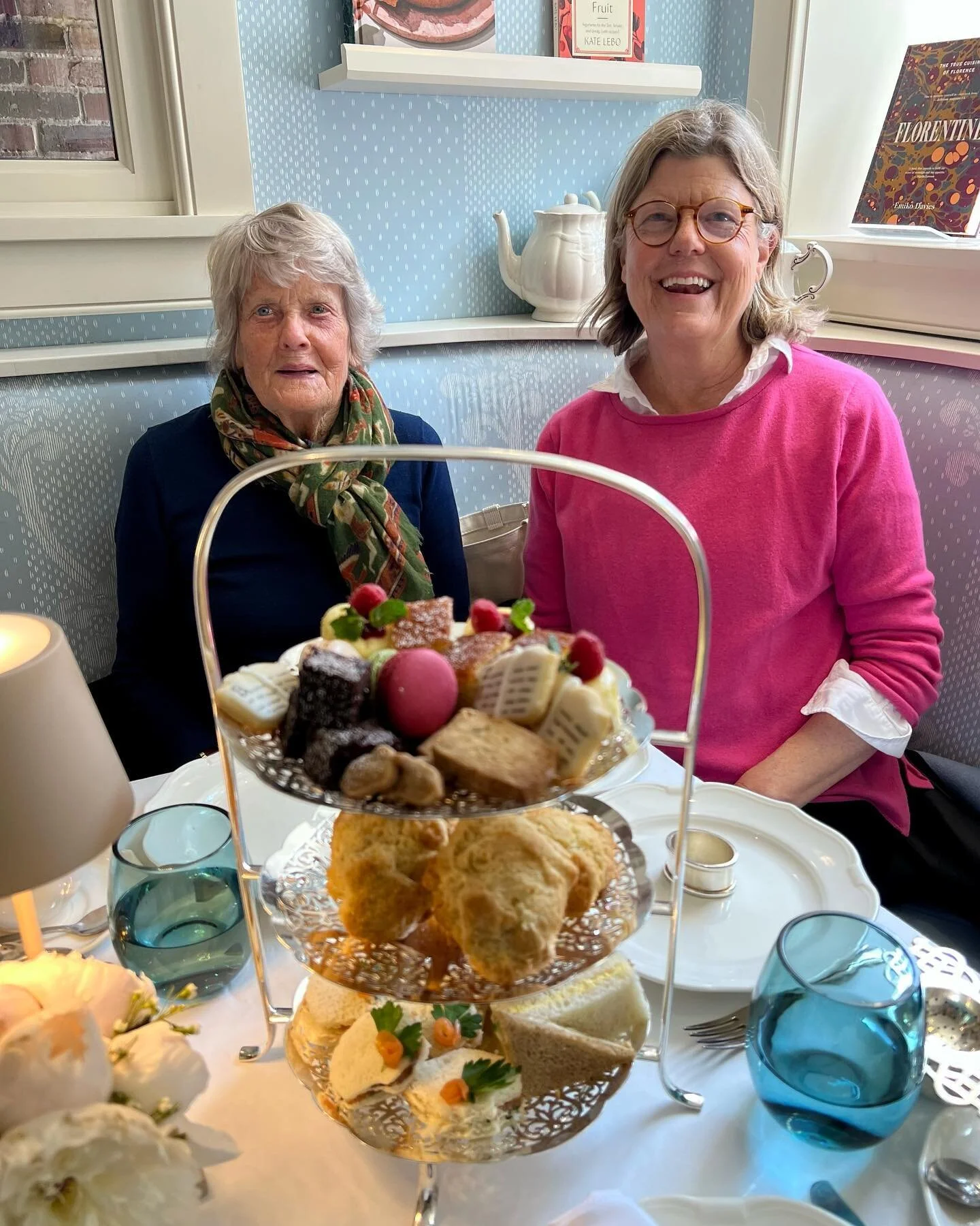 Beacon Hill Books & Cafe