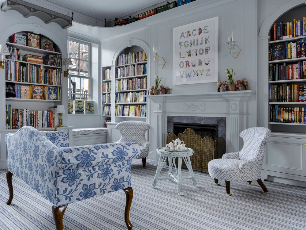 Contact 3 — Beacon Hill Books & Cafe