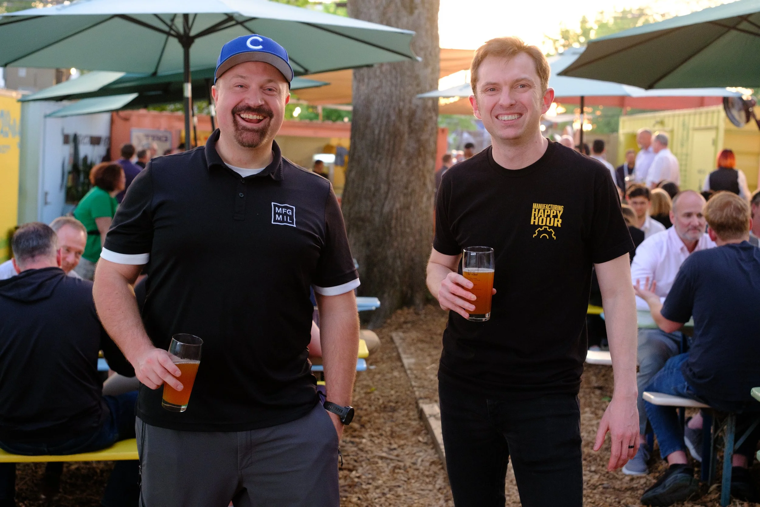 ManufacturingHappyHour0414260112.jpg