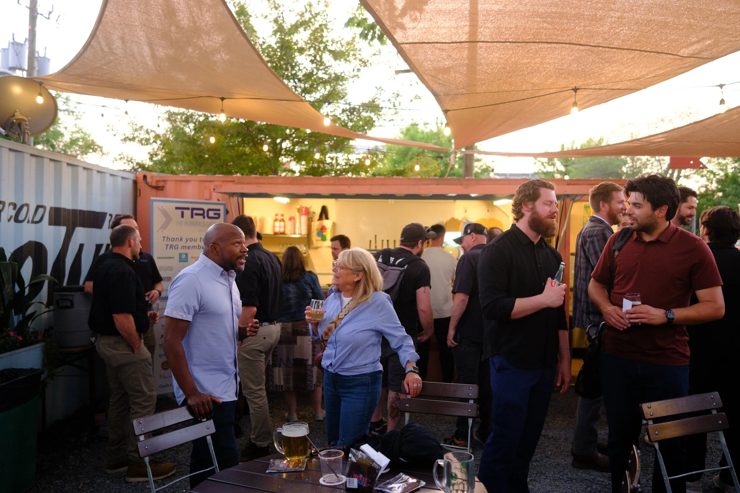 ManufacturingHappyHour0414260128.jpg