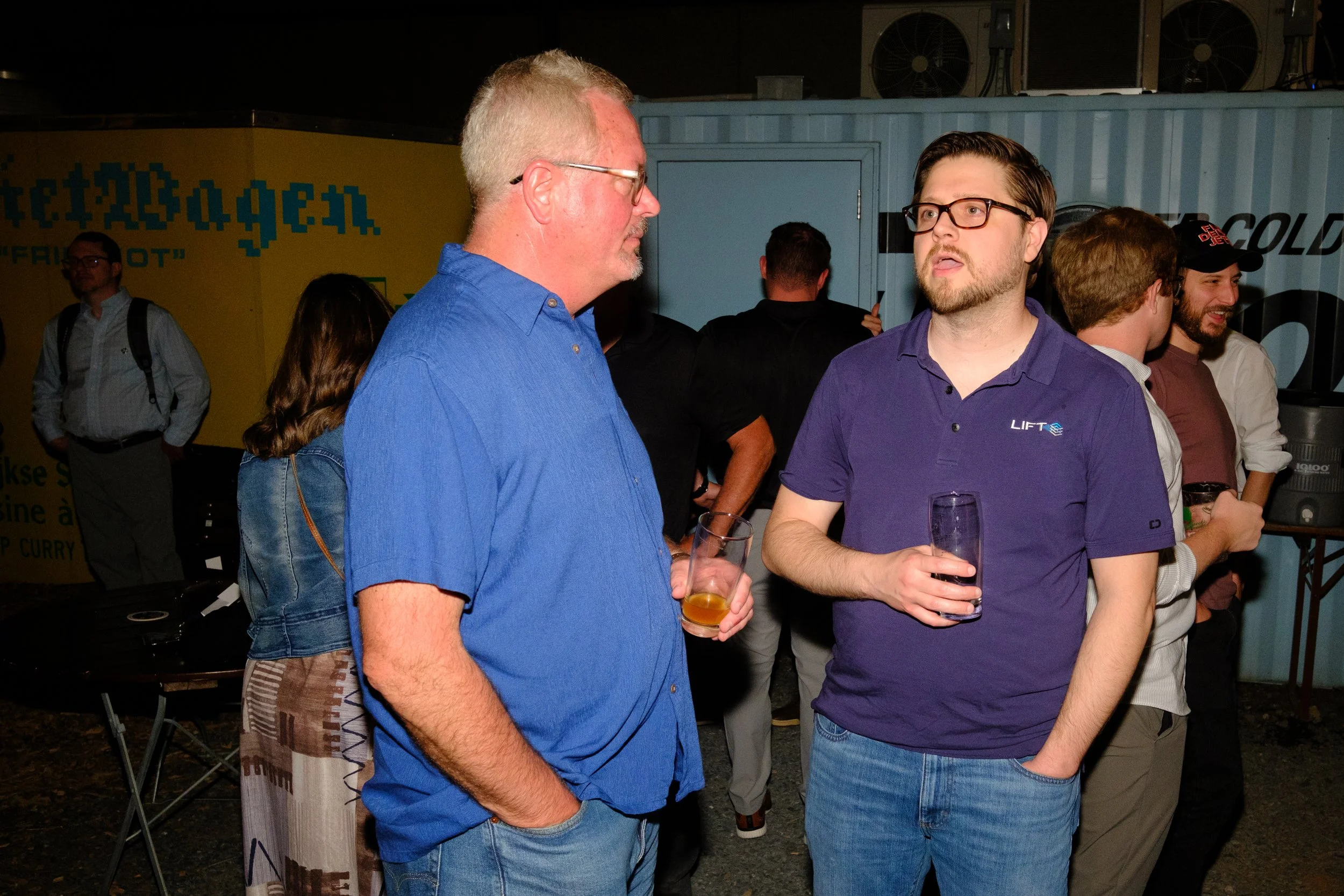 ManufacturingHappyHour0414260147.jpg