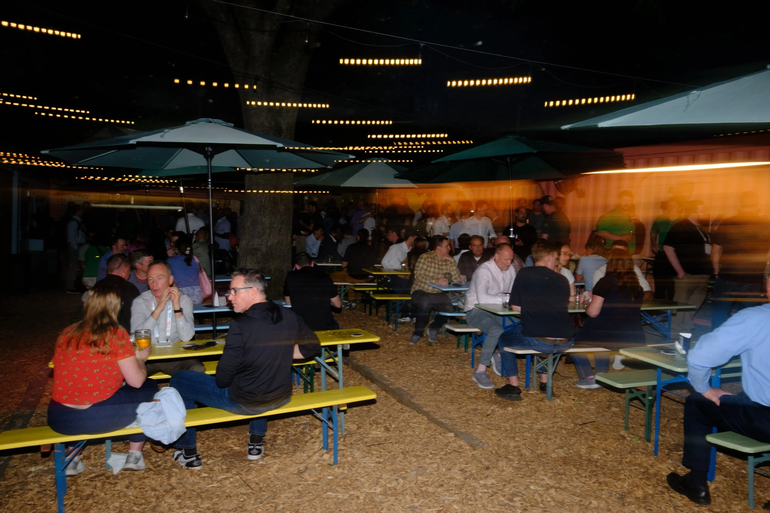 ManufacturingHappyHour0414260154.jpg