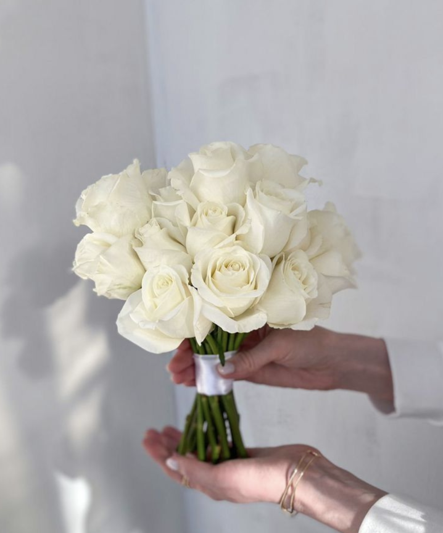 Philadelphia Courthouse Wedding: A Simple Yet Elegant Route to Saying 'I Do'