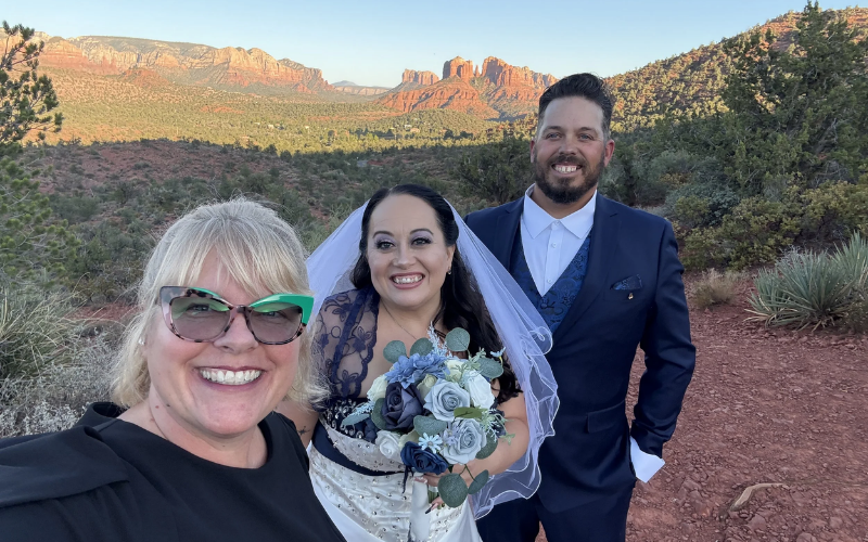 wedding selfie bride and groom in desert.png