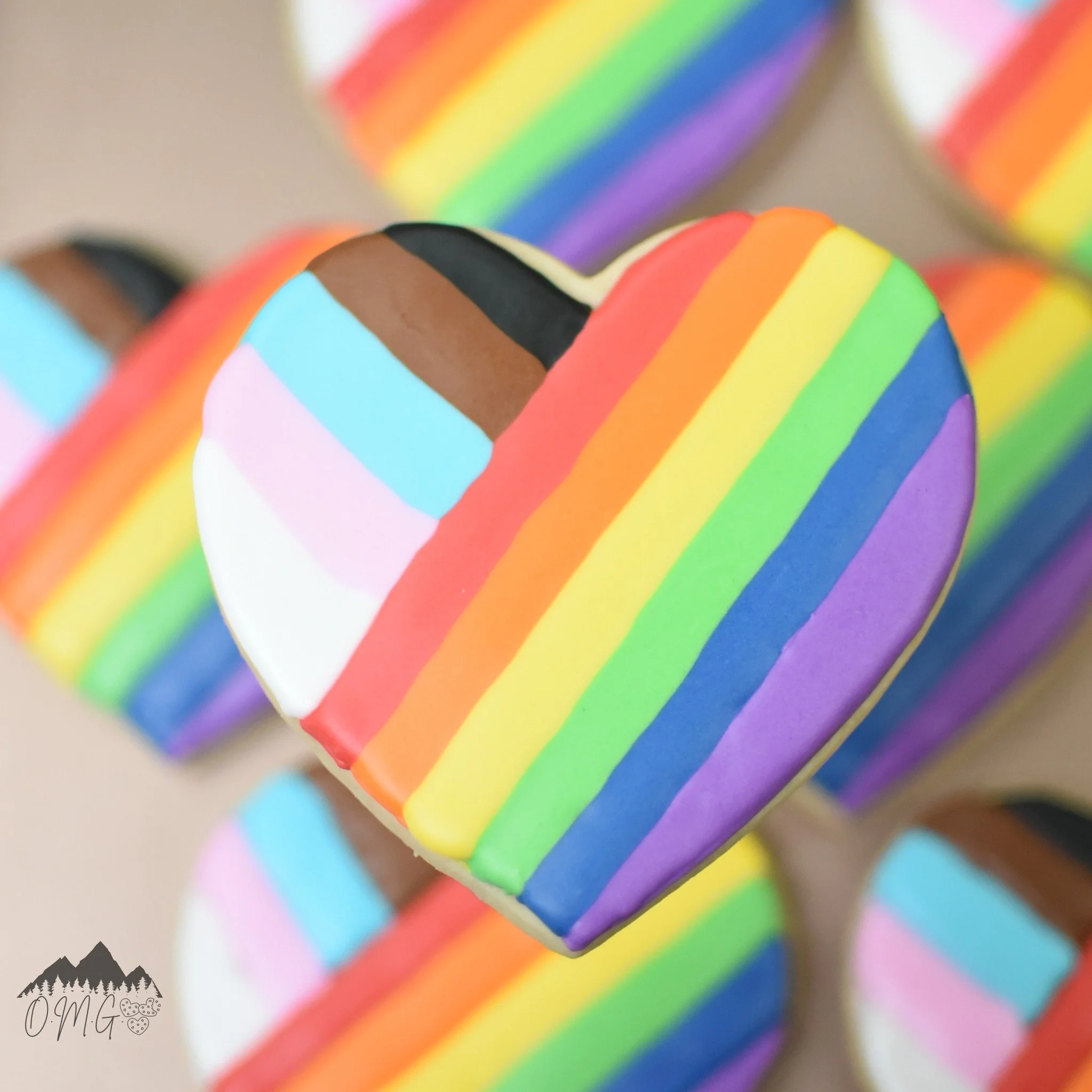 🌈✨ I had the joy of making these cookies for the Sequim Pride event at the Farmers Market this weekend. They were given as gifts to the incredible speakers on stage, and I was truly grateful to be part of something that celebrates love, inclusion, a