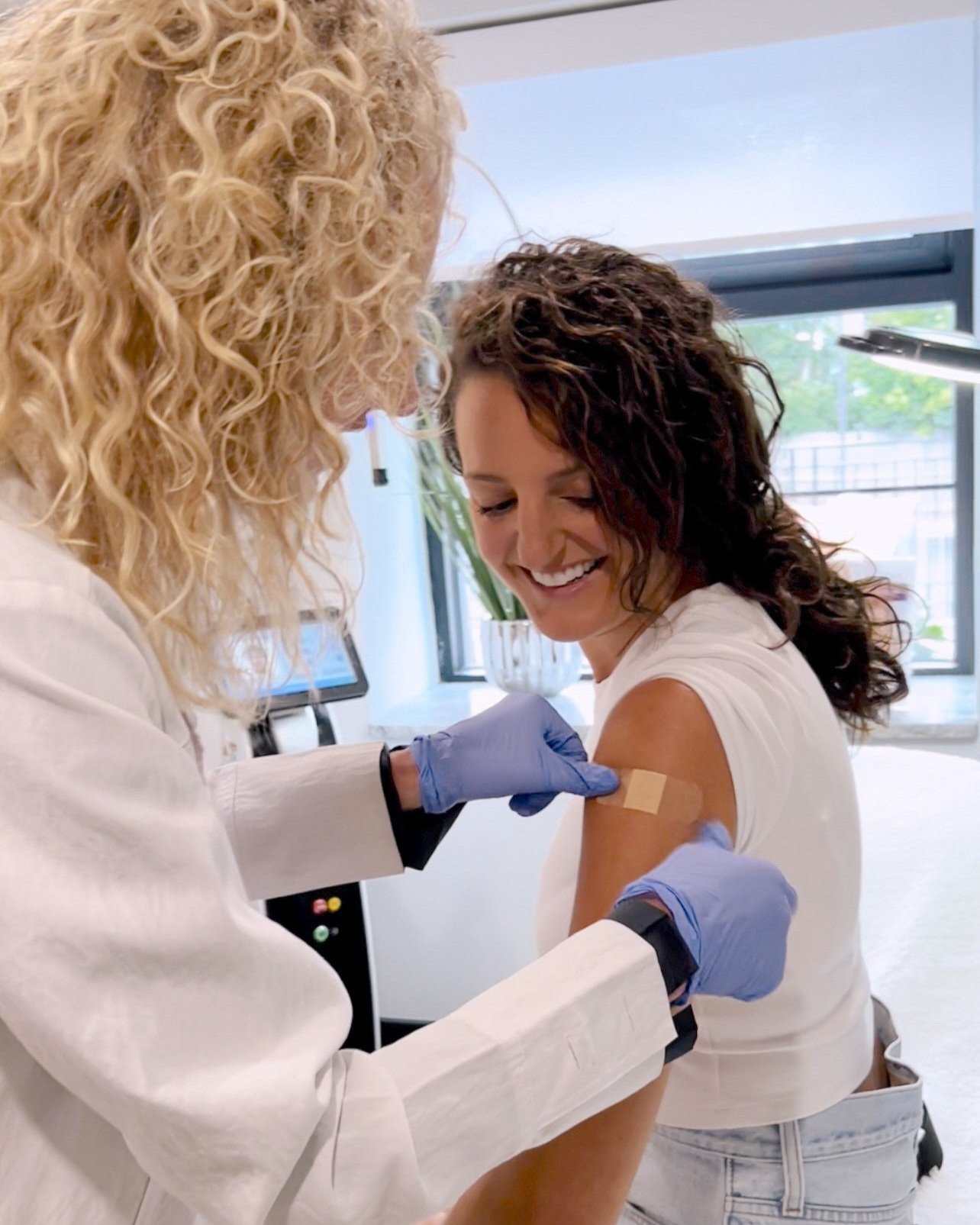 FALMOUTH SKINNY SHOTS AND B12