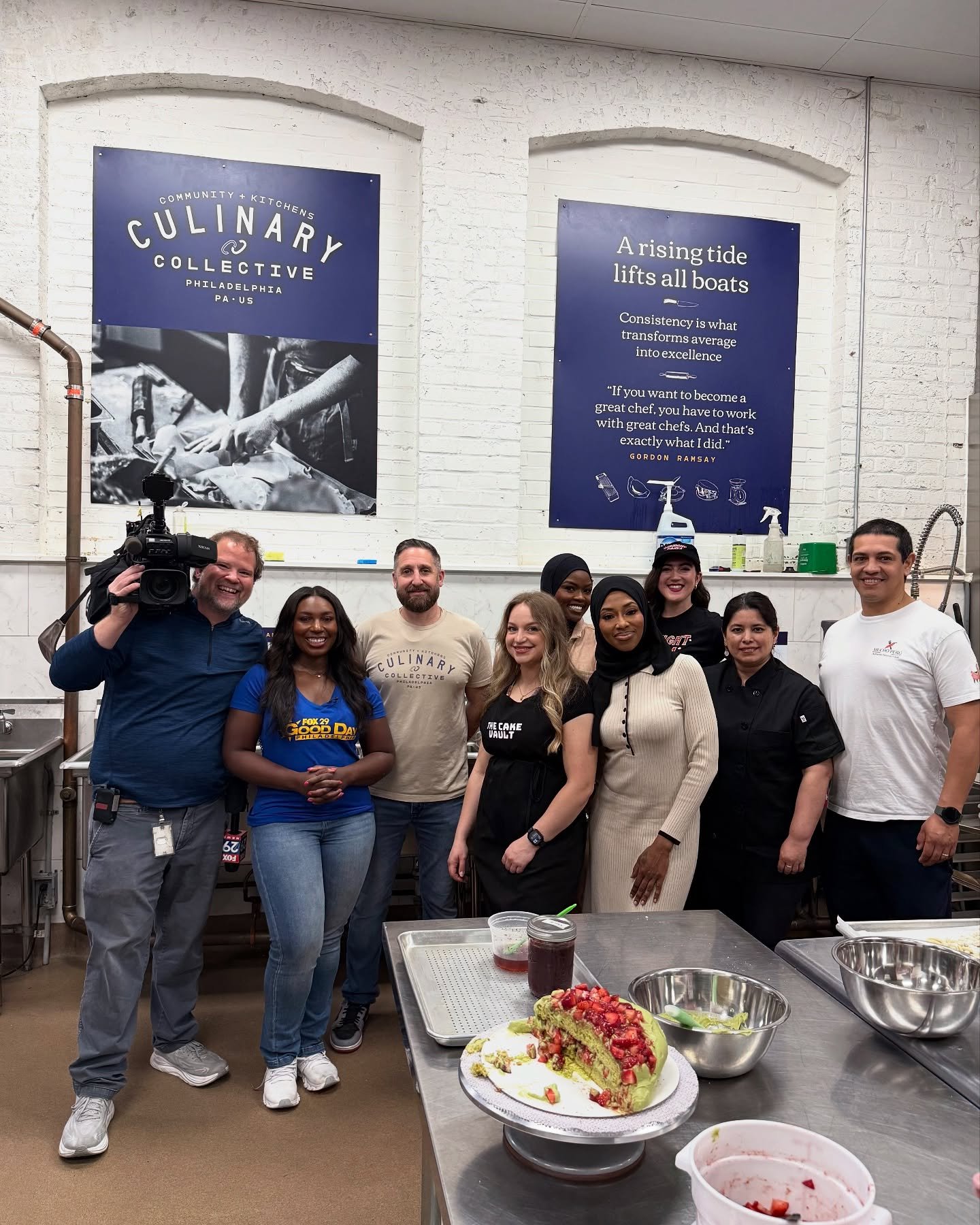 Thank you again to our friends over at @fox29philly for yesterday’s amazing segment featuring @mucho_peru, @arubashalalkitchen, @midnightpastaco, and @thecakevault.phl. 📺 🎥
If you missed it, you can watch the segment in the link in our bio.
