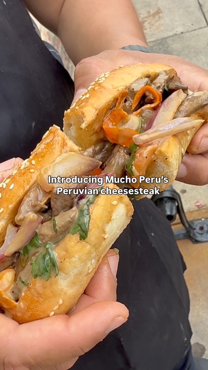 A NEW BOMBSHELL HAS ENTERED THE VILLA
🔥 Introducing the PERUVIAN CHEESESTEAK by @mucho_peru. 🔥
Lomo Saltado Cheesesteak
A Peruvian twist on a Philly classic: stir-fried beef with onions, tomatoes, ají amarillo, and cilantro, topped with