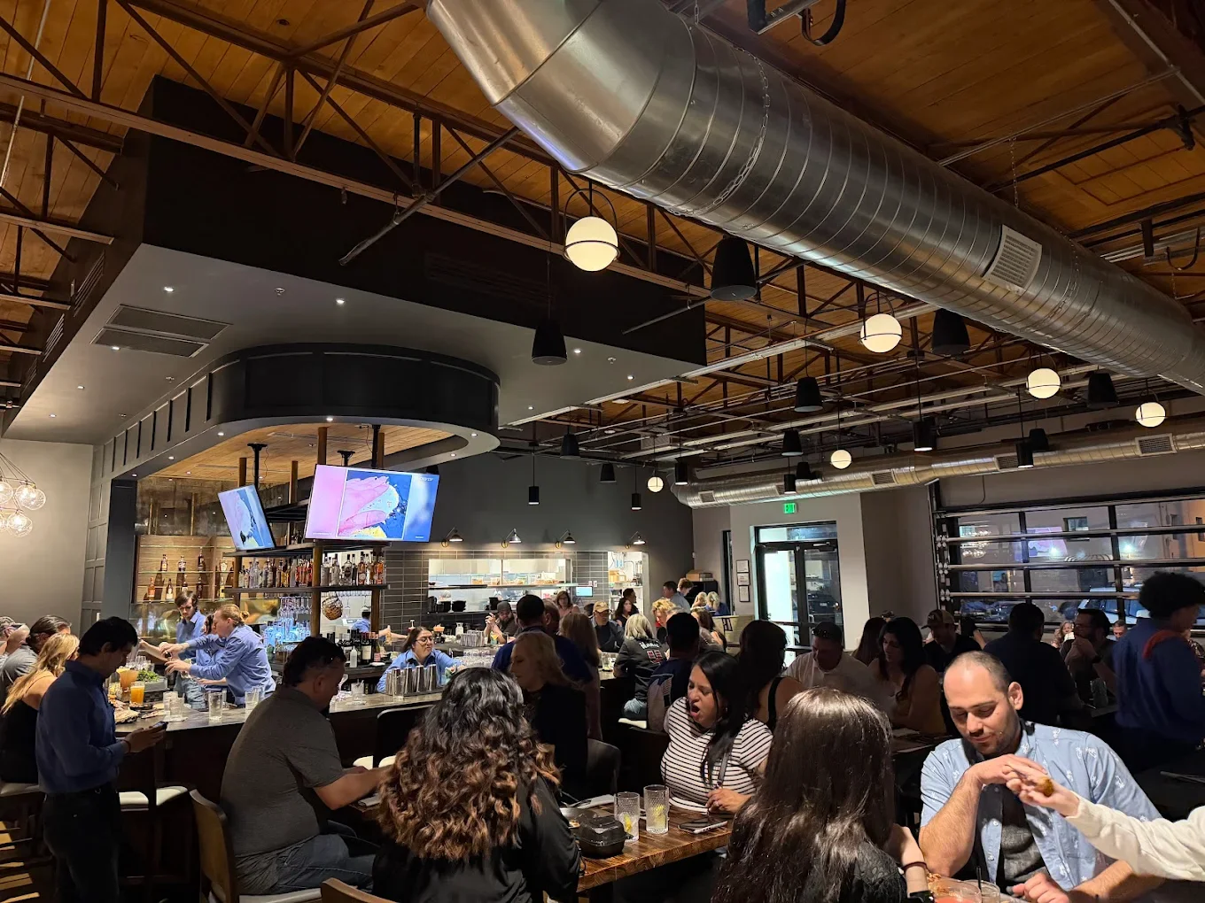 Upscale date night relaxing atmosphere at Pour Therapy in Casa Grande, arizona