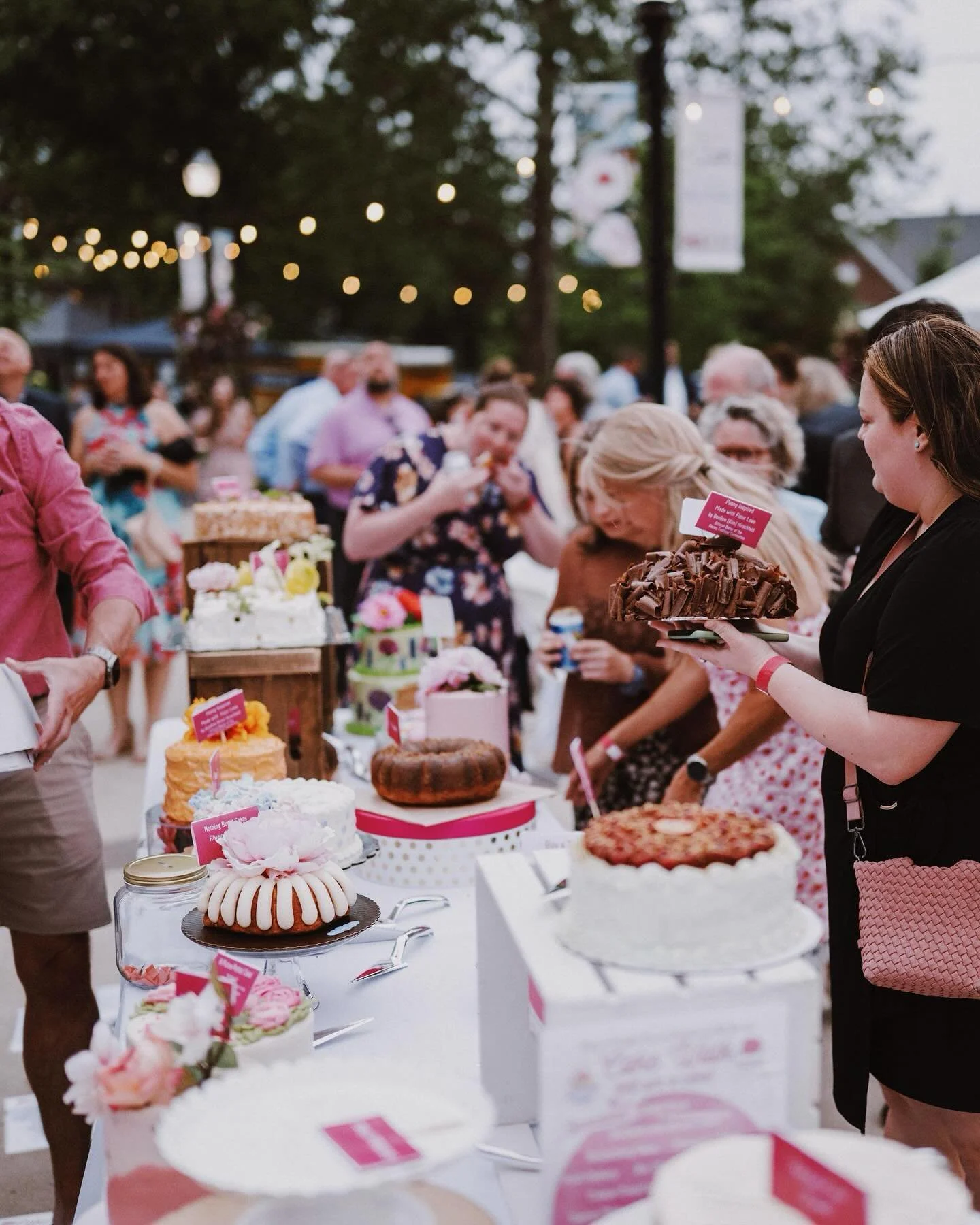 🌸 Peonies in the Park Tickets Are Now Available!

Join us under the stars at Seminary Park the evening before the Festival on May 15th from 6&ndash;9pm as we kick off Indiana Peony Festival weekend with our fifth annual Peonies in the Park, presente