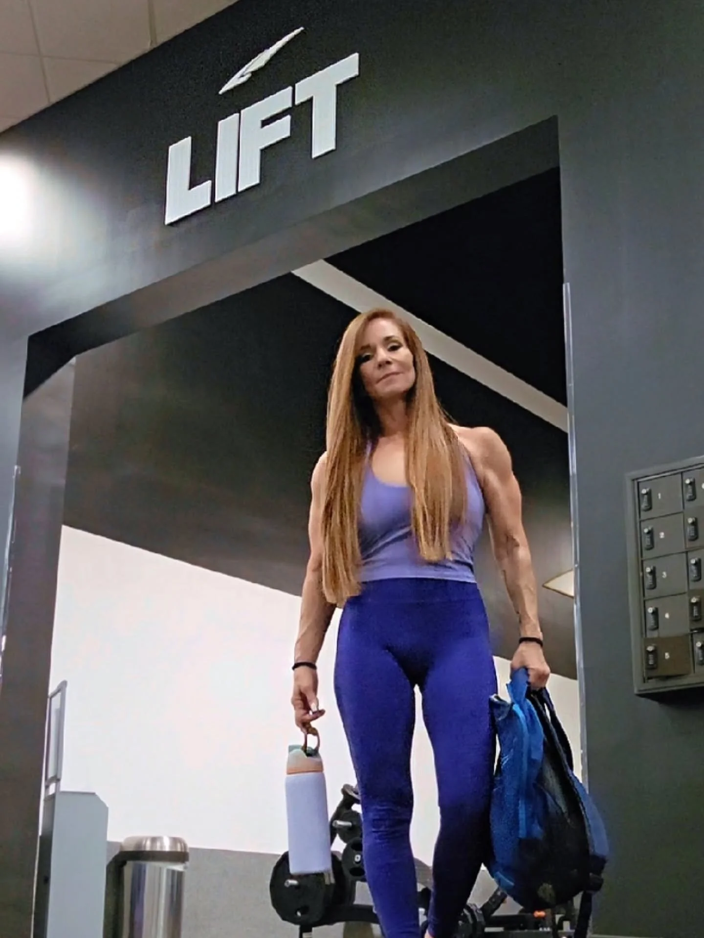 It struck me yesterday as I was about to go into this amazing new portion of the gym - how simple the instruction was, to simply *LIFT*
And *laugh* (LAF .. close enough). 

And I thought - Yes, if we all did more *lifting*, we'd all get soo much stro