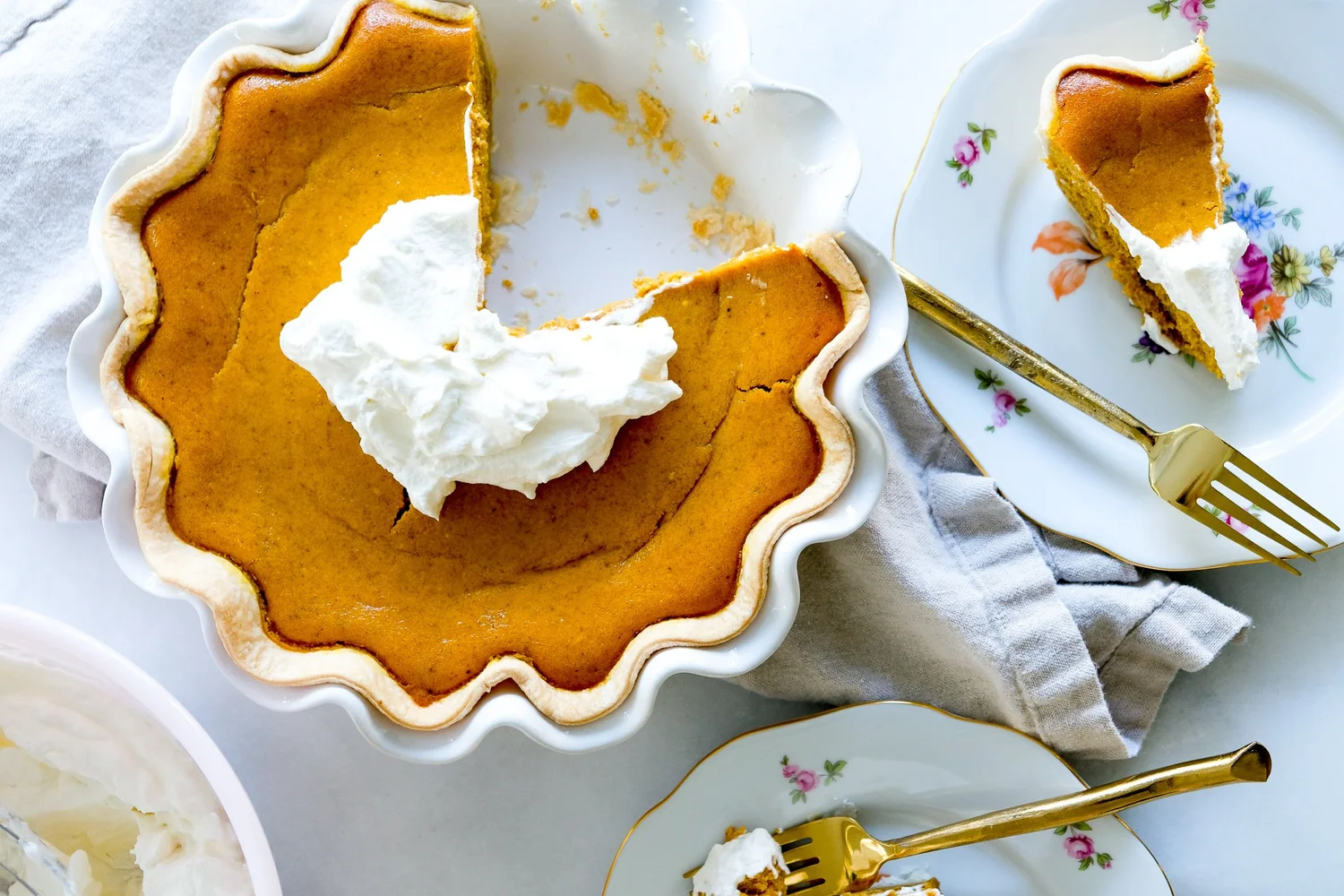 Pumpkin Pie with Rum Whipped Cream Pumpkin Pie with Rum Whipped Cream