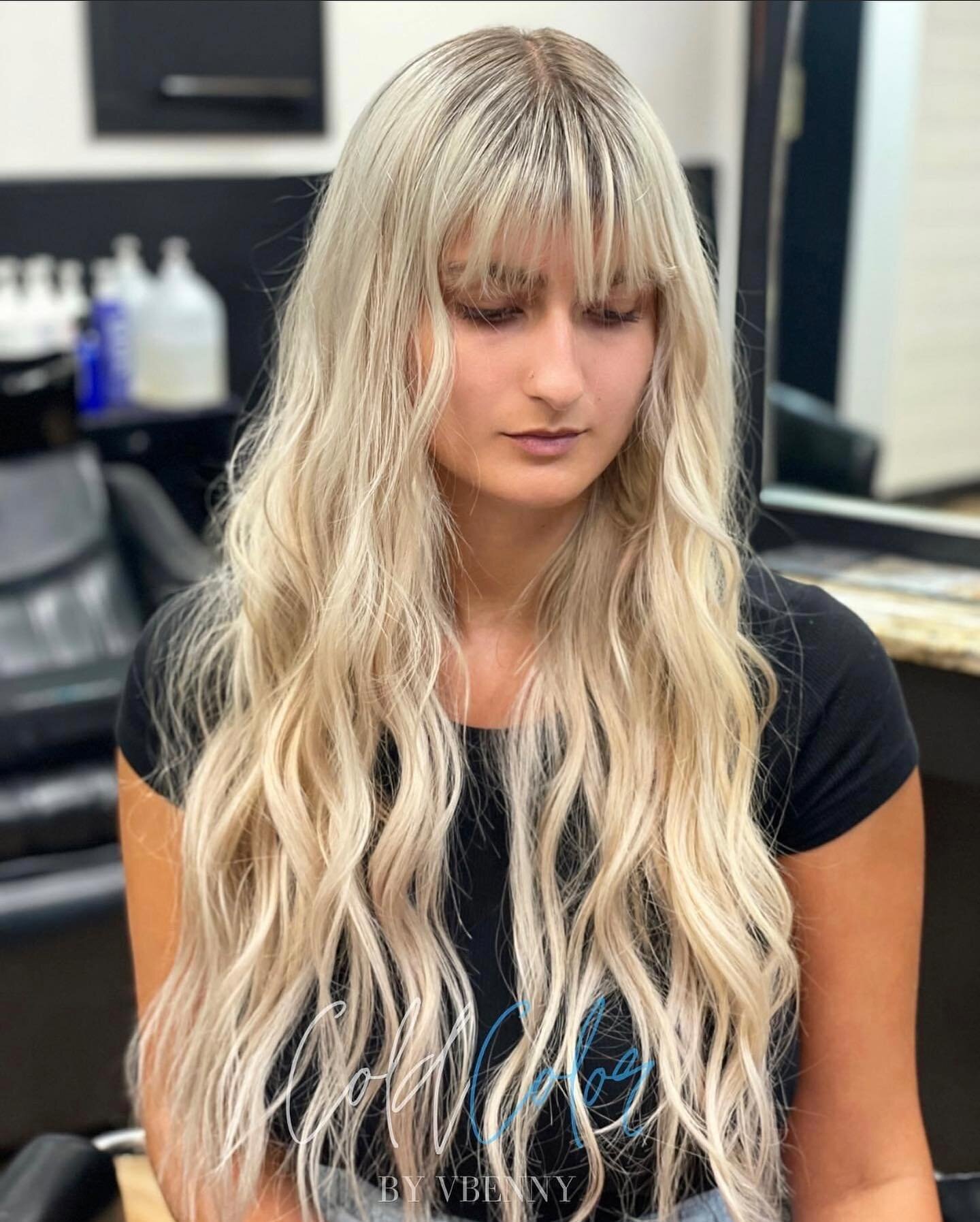Beautiful extensions by Vanessa #tapeinextensions #bellamehairextensions #parkweststudio #vancouverwashingtonhairsalon @coldcolorbyvbenny
