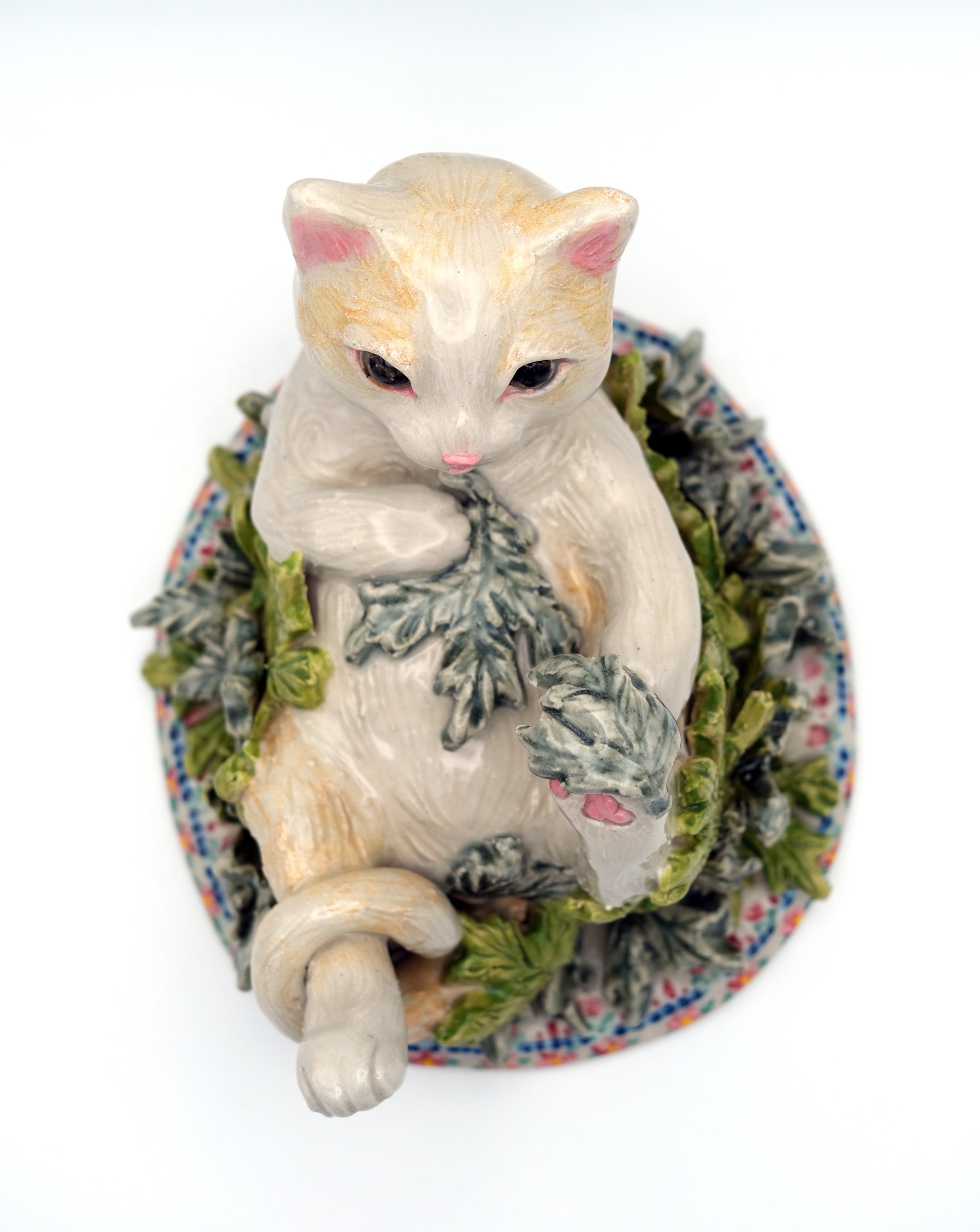 Leaf Cat 1.jpg