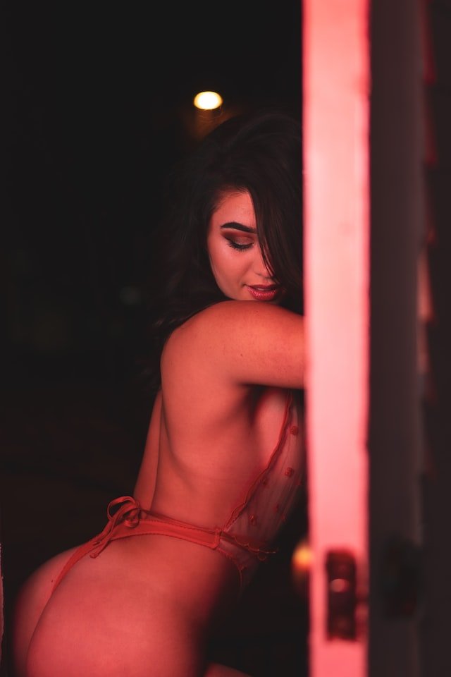 Using Strangers to Benefit Your Monogamous Relationship