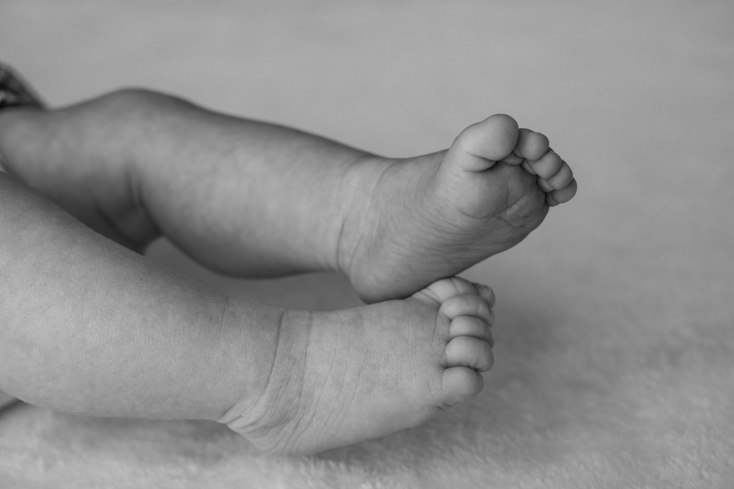 SarahMary1month-15.jpg