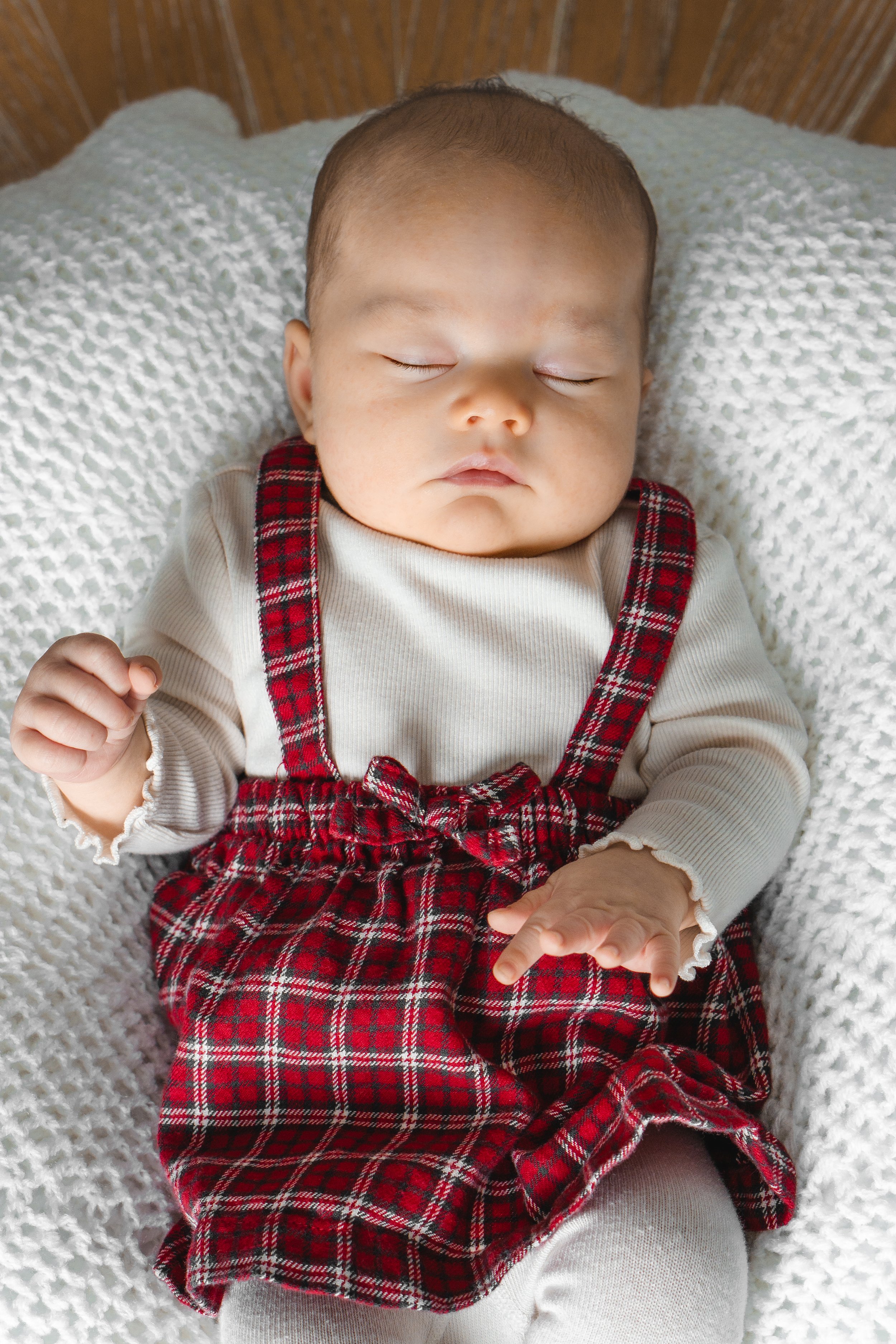 SarahMary1month-9.jpg