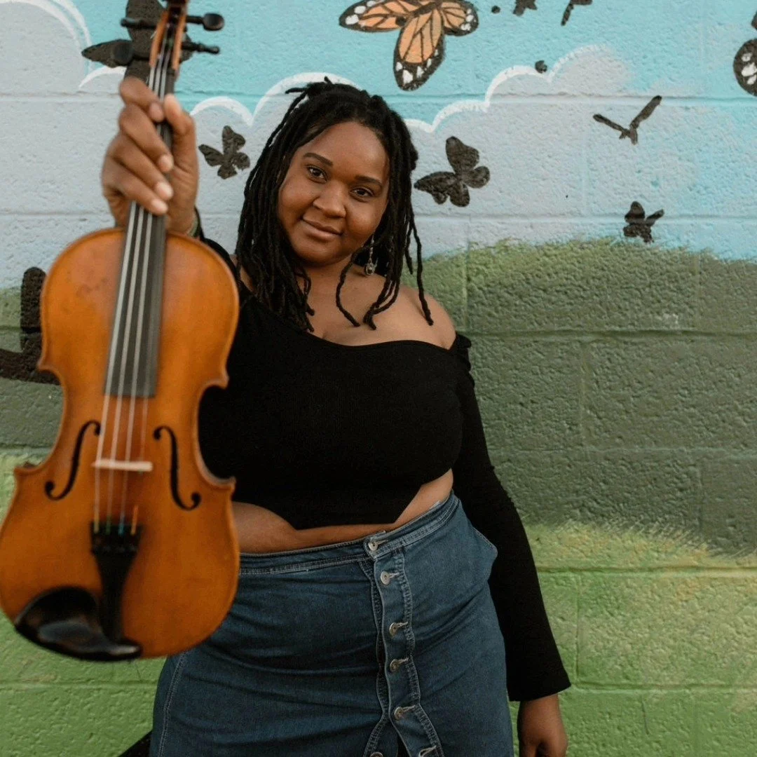 Shanice Richards, Guitar, Fiddle & Banjo/Little Mercies Band