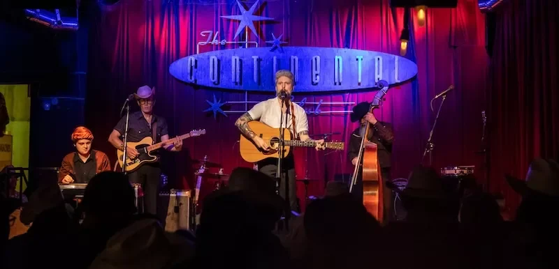 Christopher Seymore and the Western Cosplay 