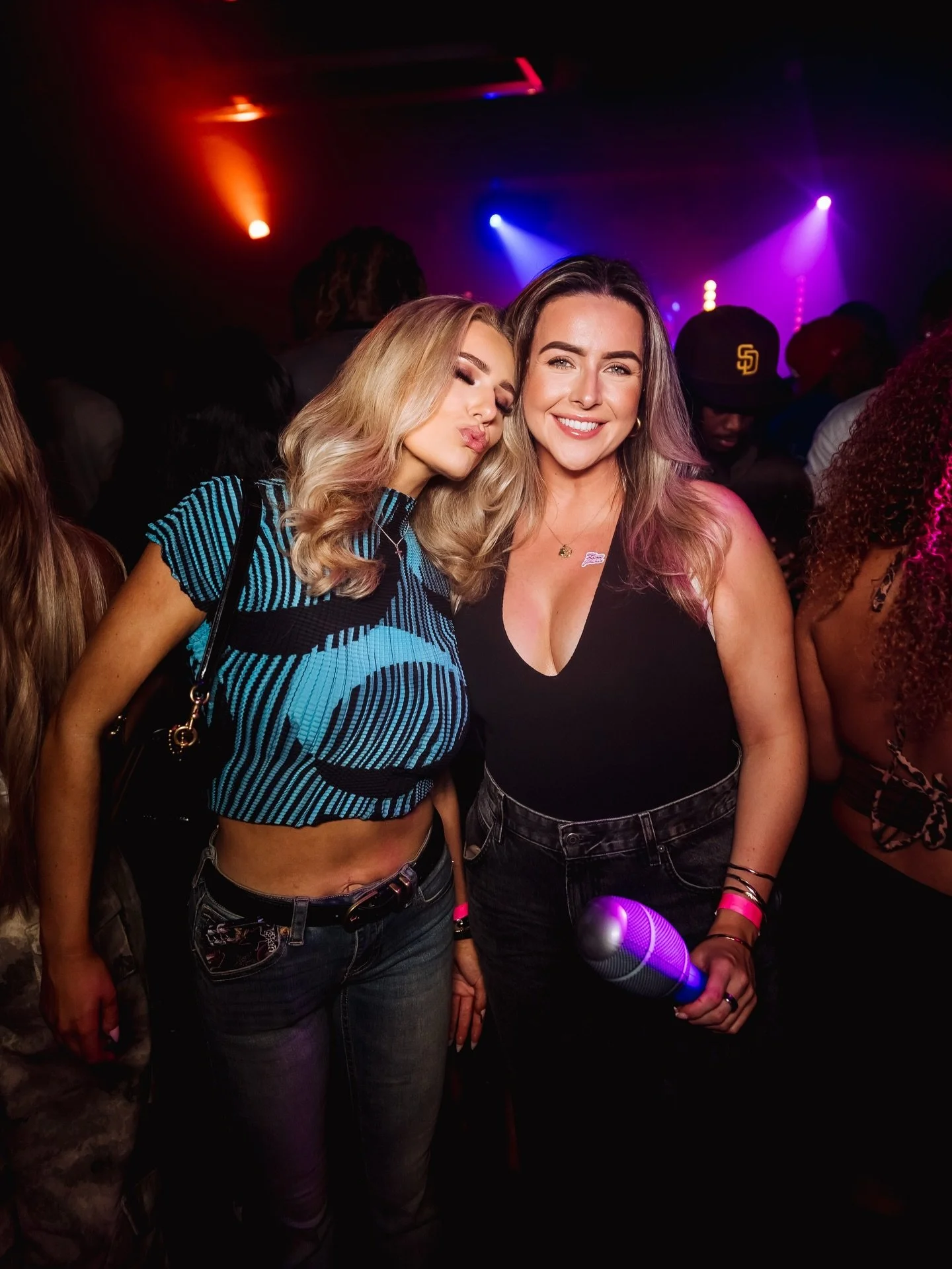 Kompnd does RnB for Valentines&hellip;..

Meet us at the Blues Kitchen &bull; Sun 15th Feb!

🎟️ dropped yesterday! You know what to do&hellip;. 

Early Birds ❌ 
1st Release ❌ 
2nd Release 🪫 
Final Release 🔜 

Hit the 🔗 in bio for everything you n