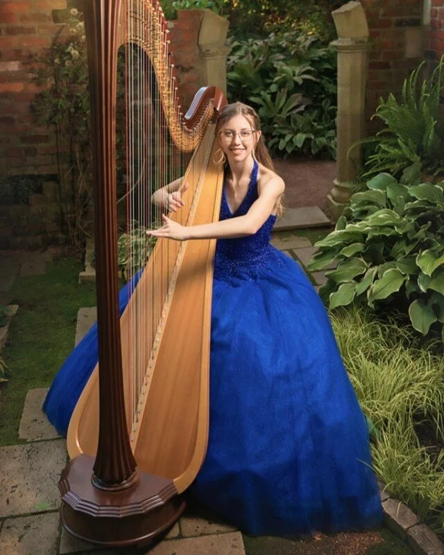 I am so excited to announce that I will soon launch my harp performing service of Graceful Strings. Over the years, I have performed at many events from orchestra concerts and galas to playing at the Porter County Fair to weddings and graduations. I 