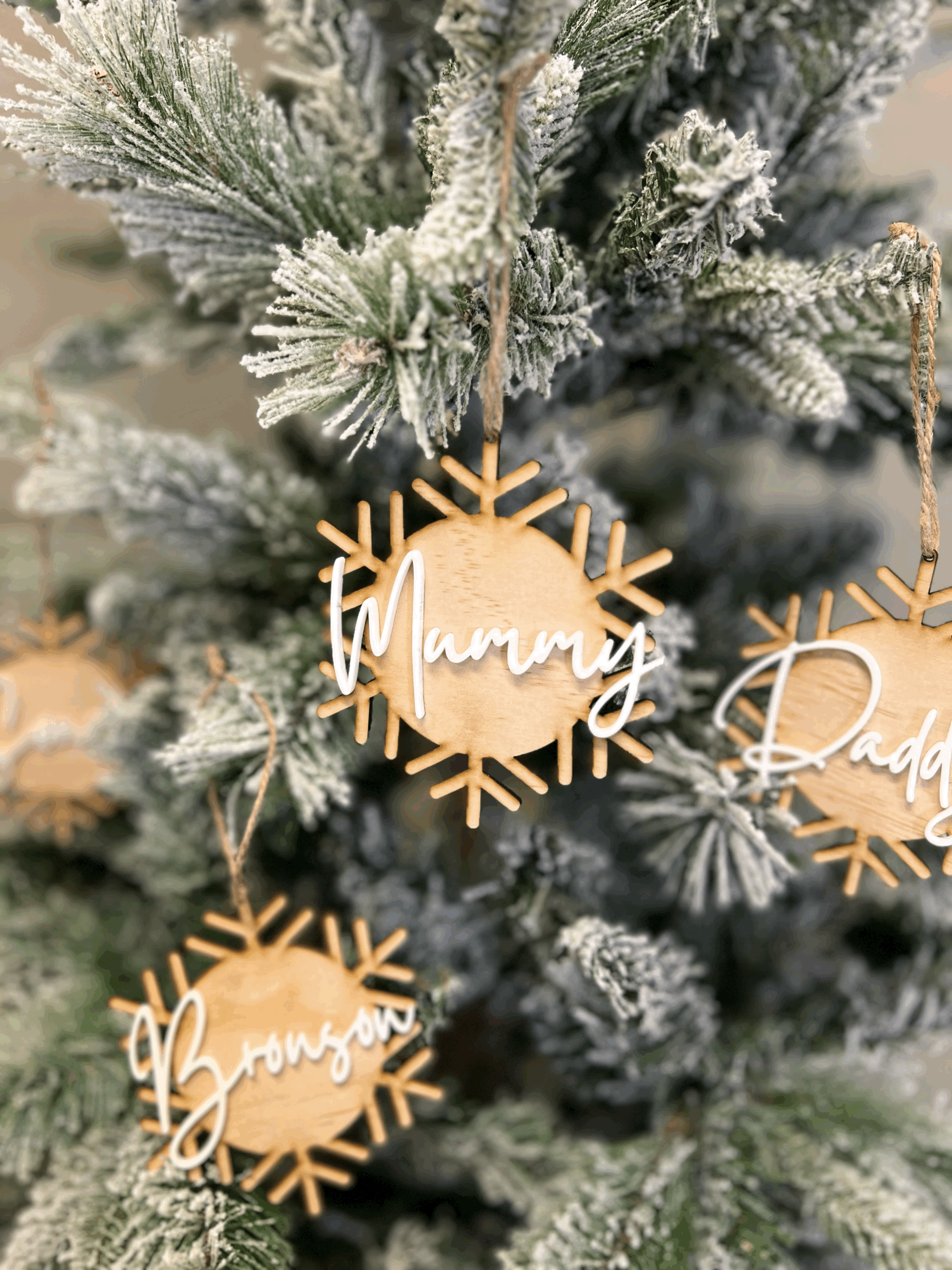 Snowflake 'bauble' with name