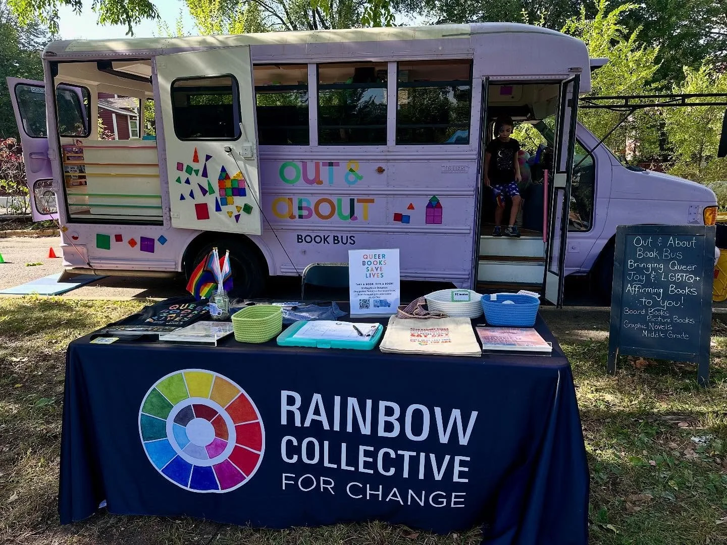 Bringing the queer joy and representation to ALL the Twin Cities places this weekend! Today, we visited @friendsschoolmn and @cedarislesdeanmpls Fall Festival! Tomorrow, Banned Books Week Story Time at 10am at @bigstwincities