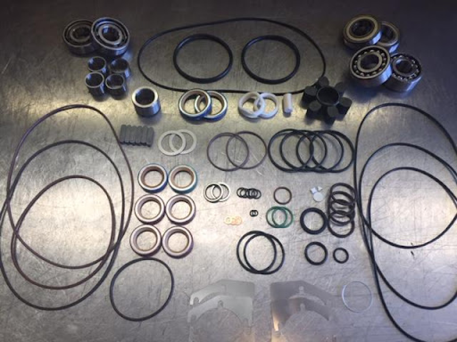 Vacuum Pump Repair — MaxVac Inc.