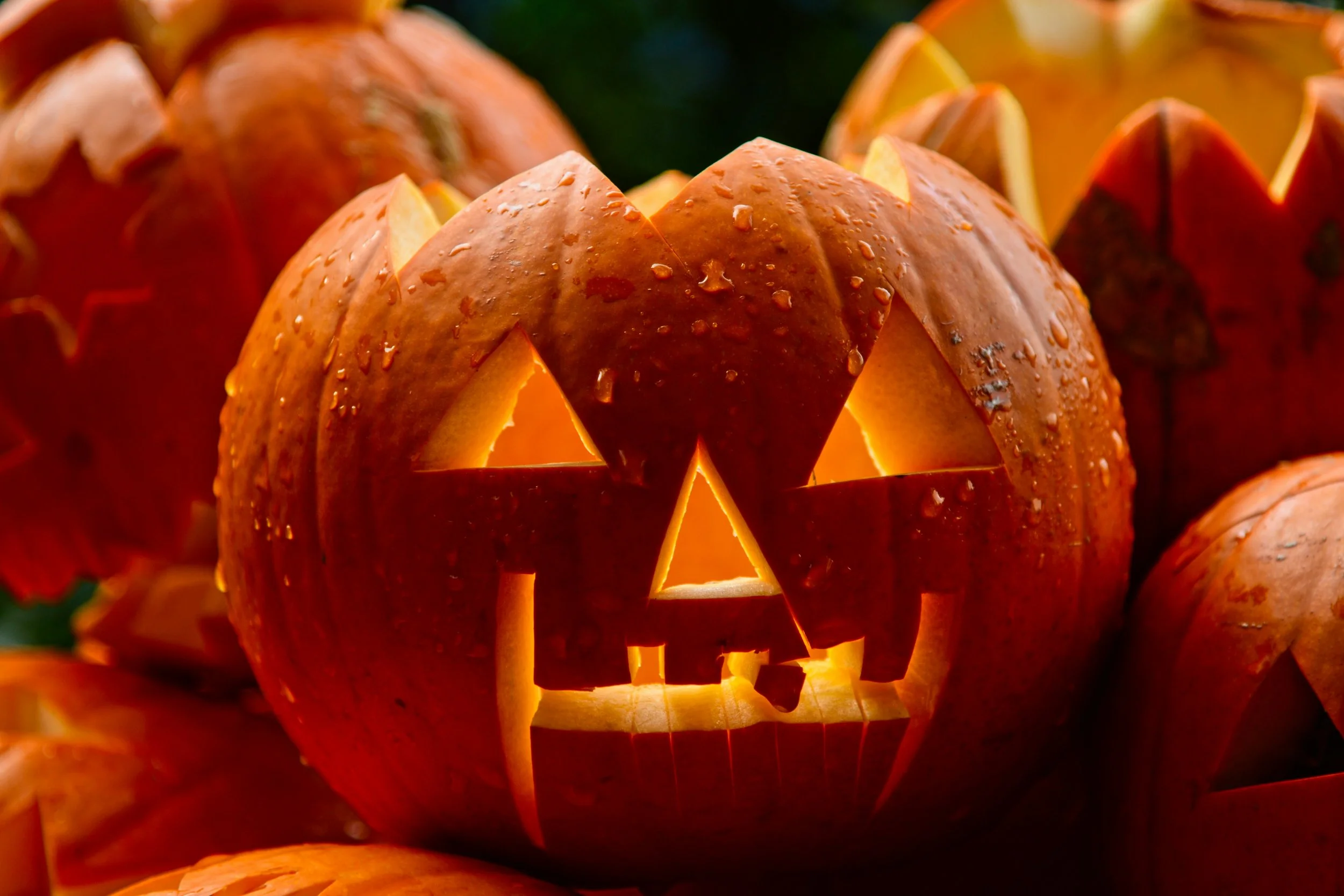 ★ Pumpkin Carving Contest @ Railside