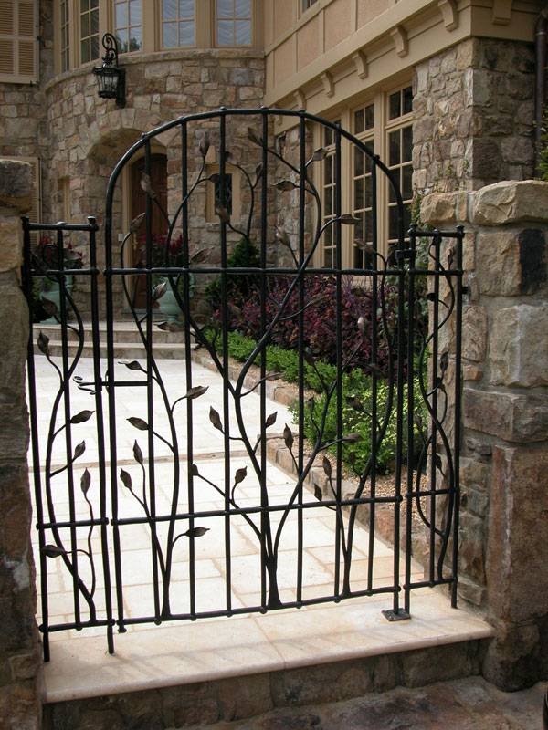 Garden gate, Credit to Cardine Studios