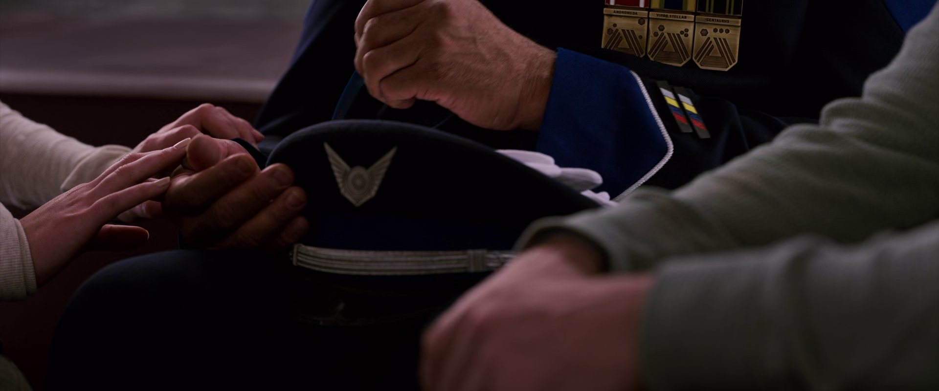 Mancuso Hat and Ribbons.png
