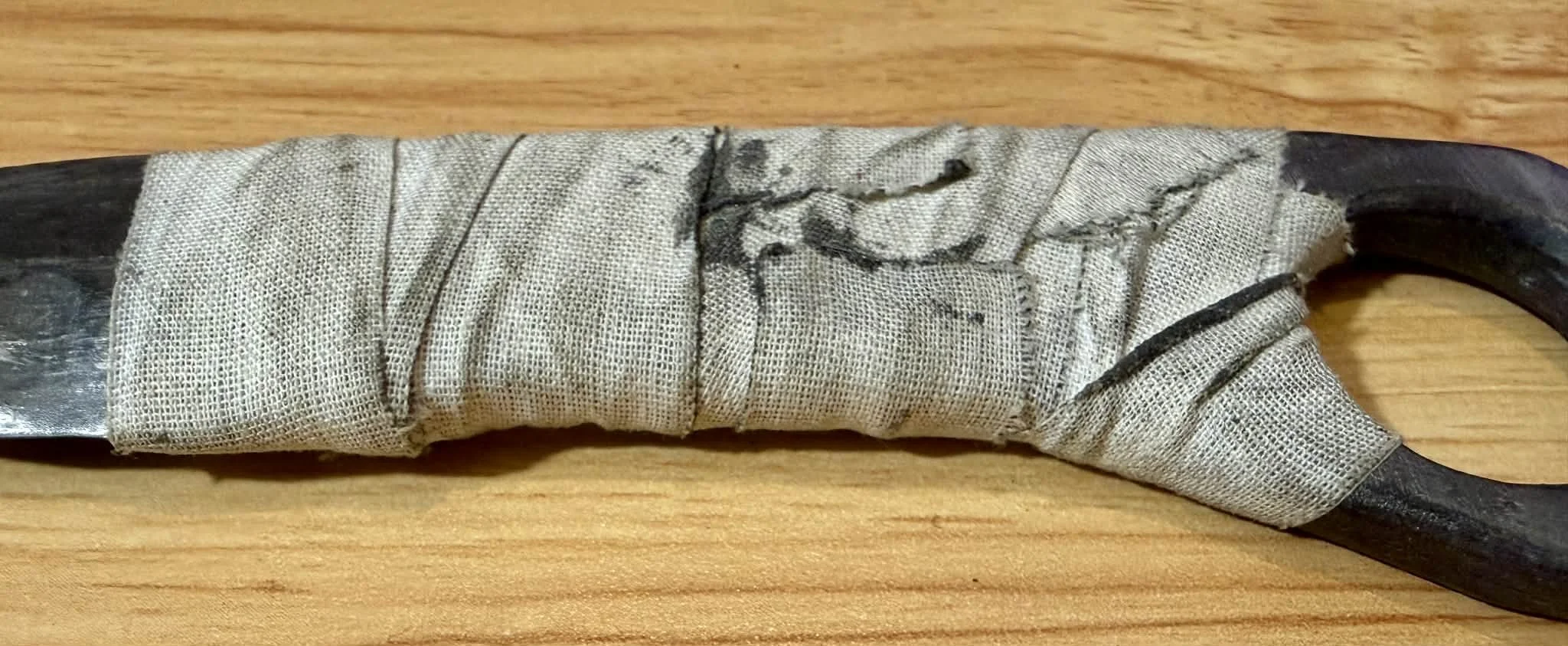 Arrow Shiv Half Scissors 1.jpg