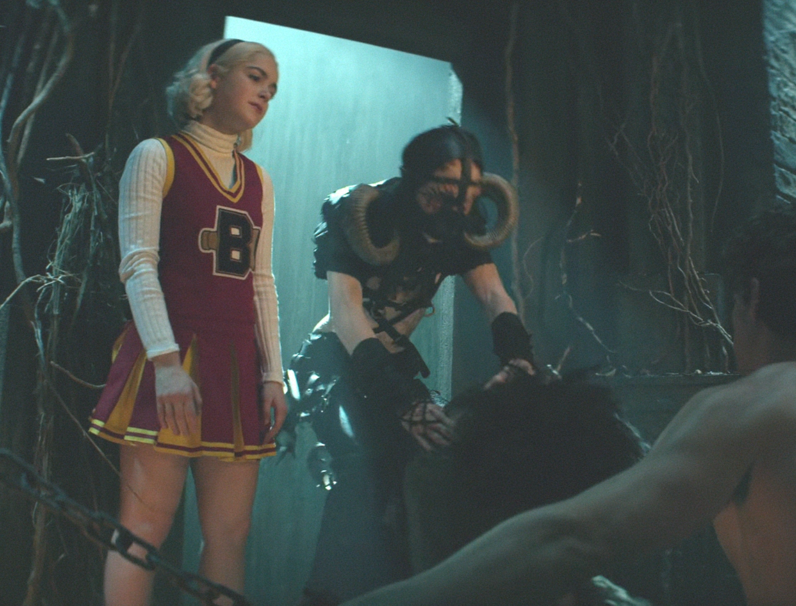 Sabrina Infernal Bailiff Collar Screenshot 5.png