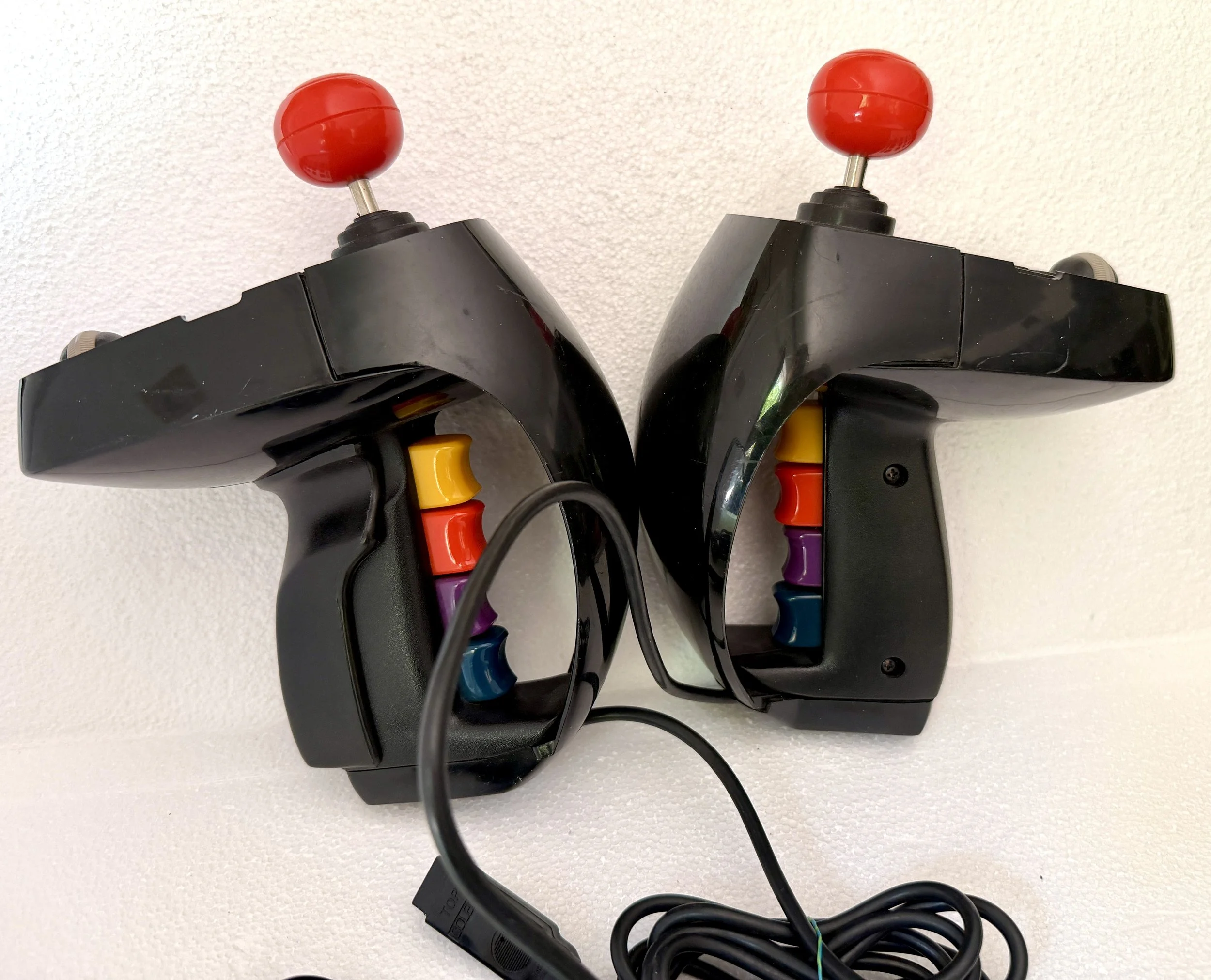 Tron Ares Joystick. 2.JPG