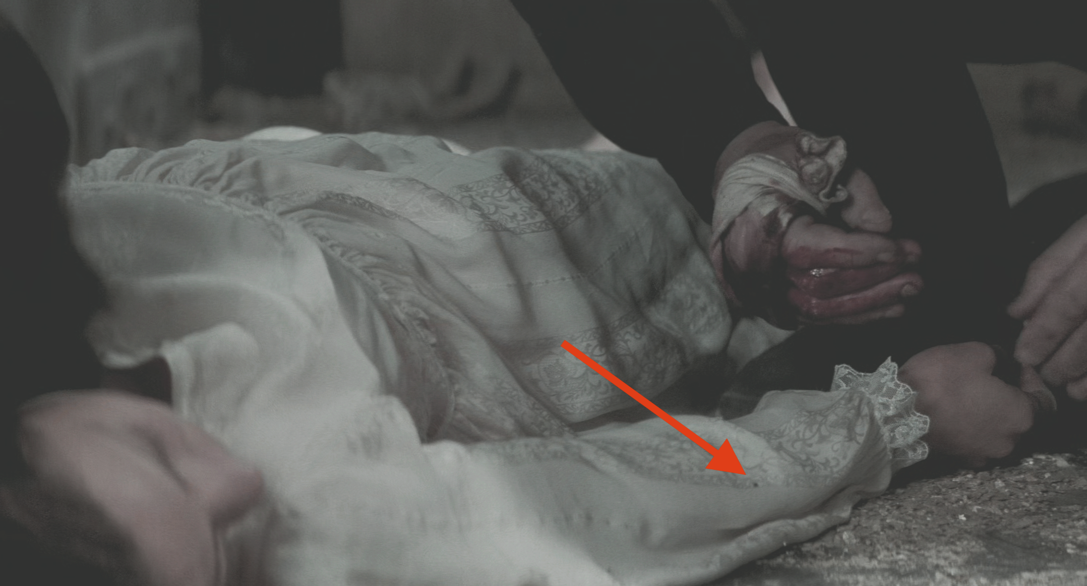 The Haunting Nell Death Dress.png