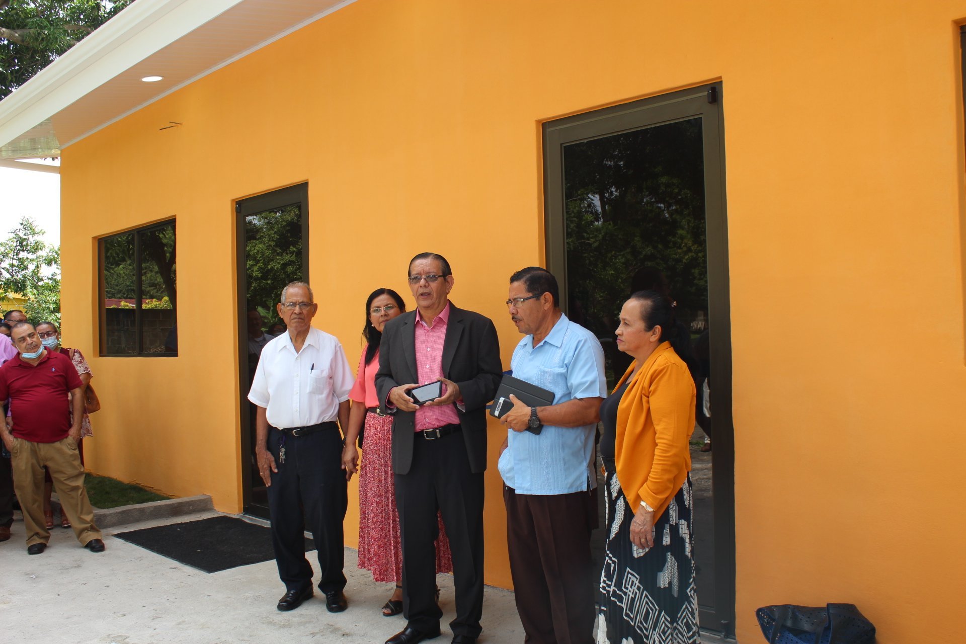 Geometric drawing of an outline square with sections divided by vertical, horizontal, and circle lines.