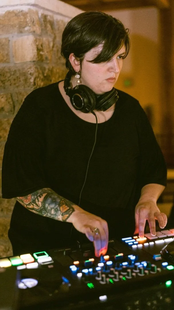 Lindsey Bio Video Thumbnail.jpg