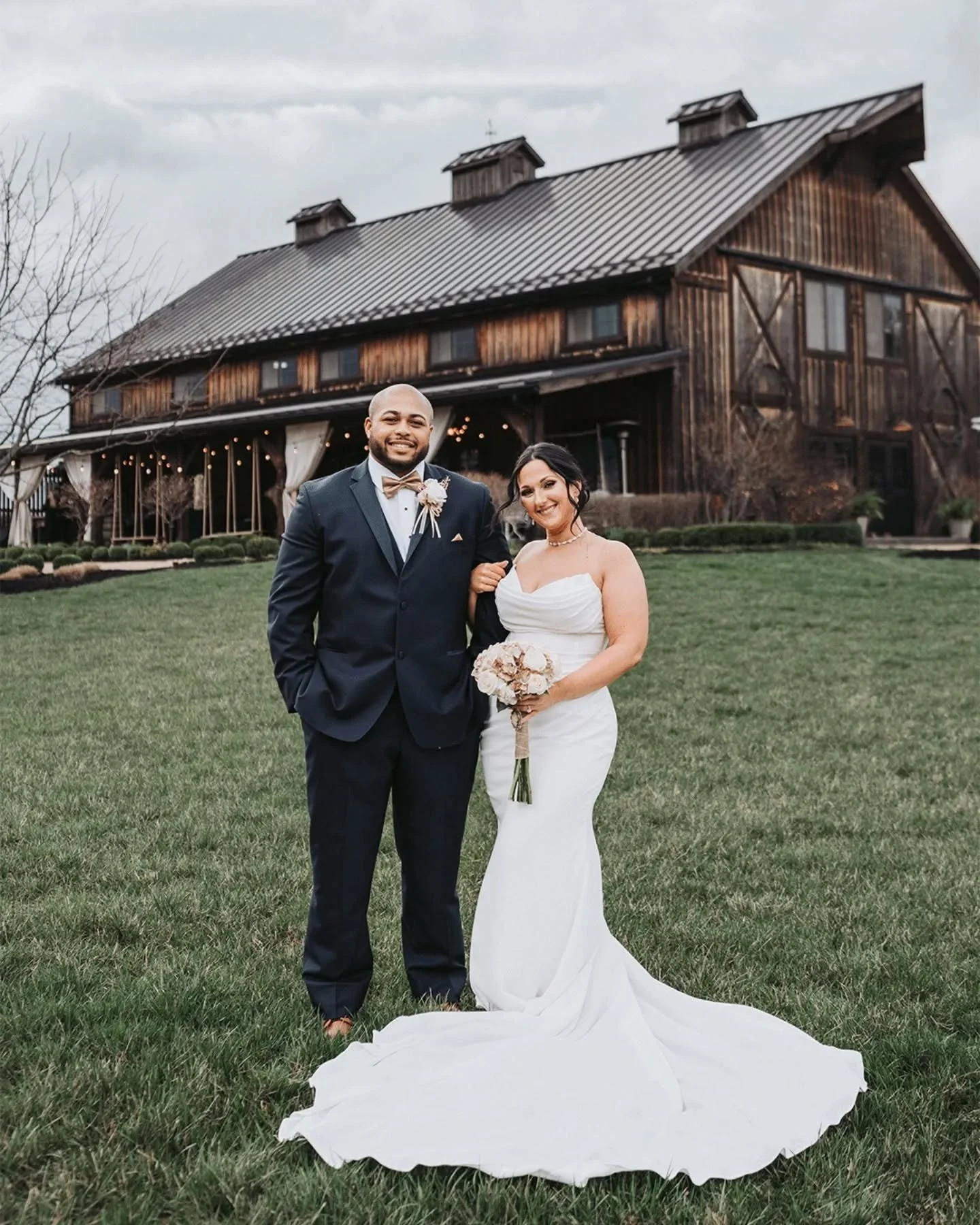 The Allens: 3.9.2024
⁣
⁣⁣Shout out to Heather and Mike on 2 years this month!

#indianapolisweddingphotographer #indyphotographer #indianaphotographer