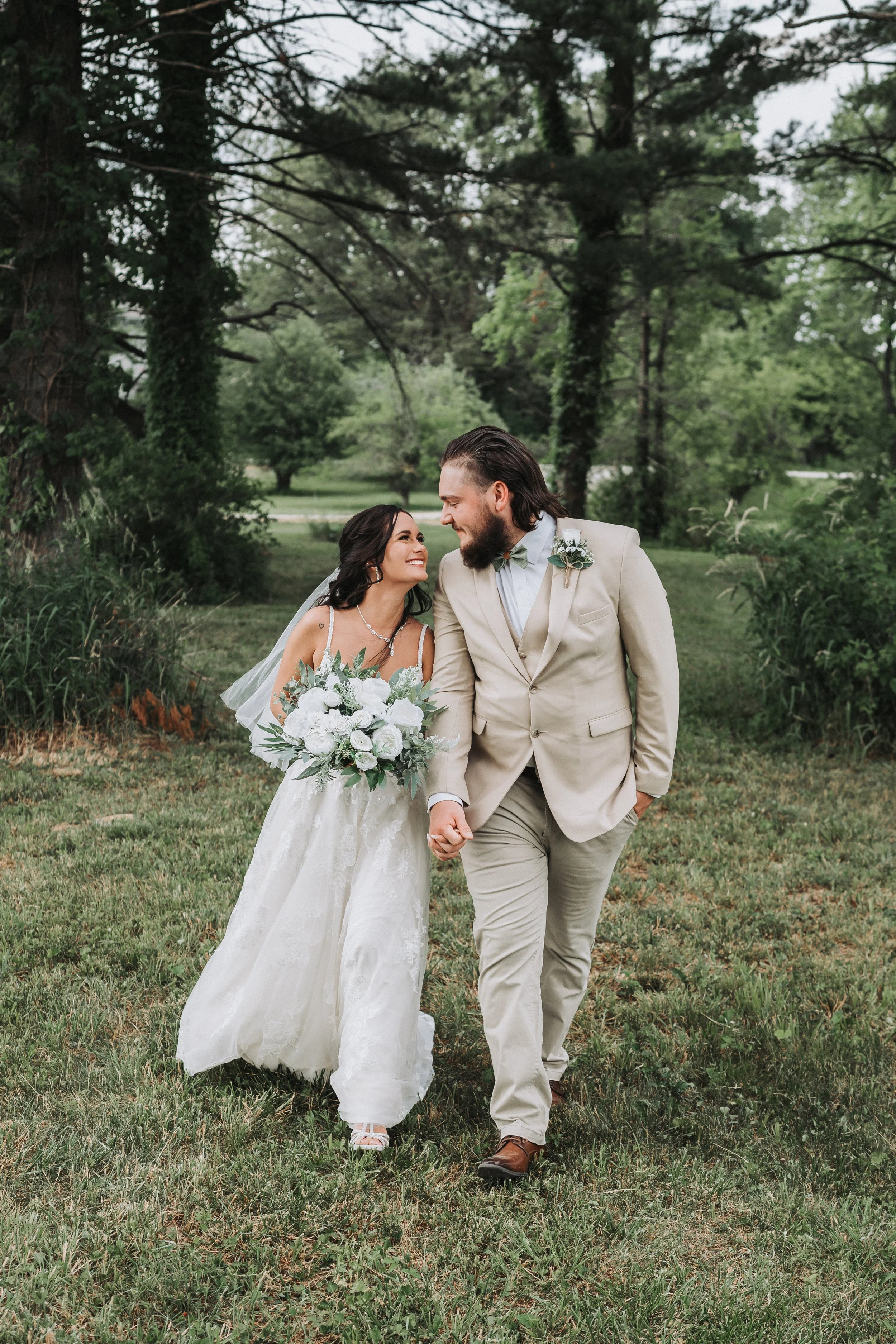 Indianapolis Wedding Photographer (29).jpg