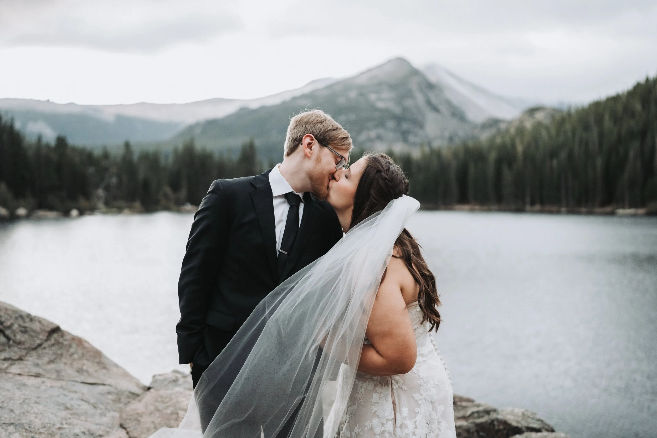 Indianapolis Wedding Photographer (20).jpg