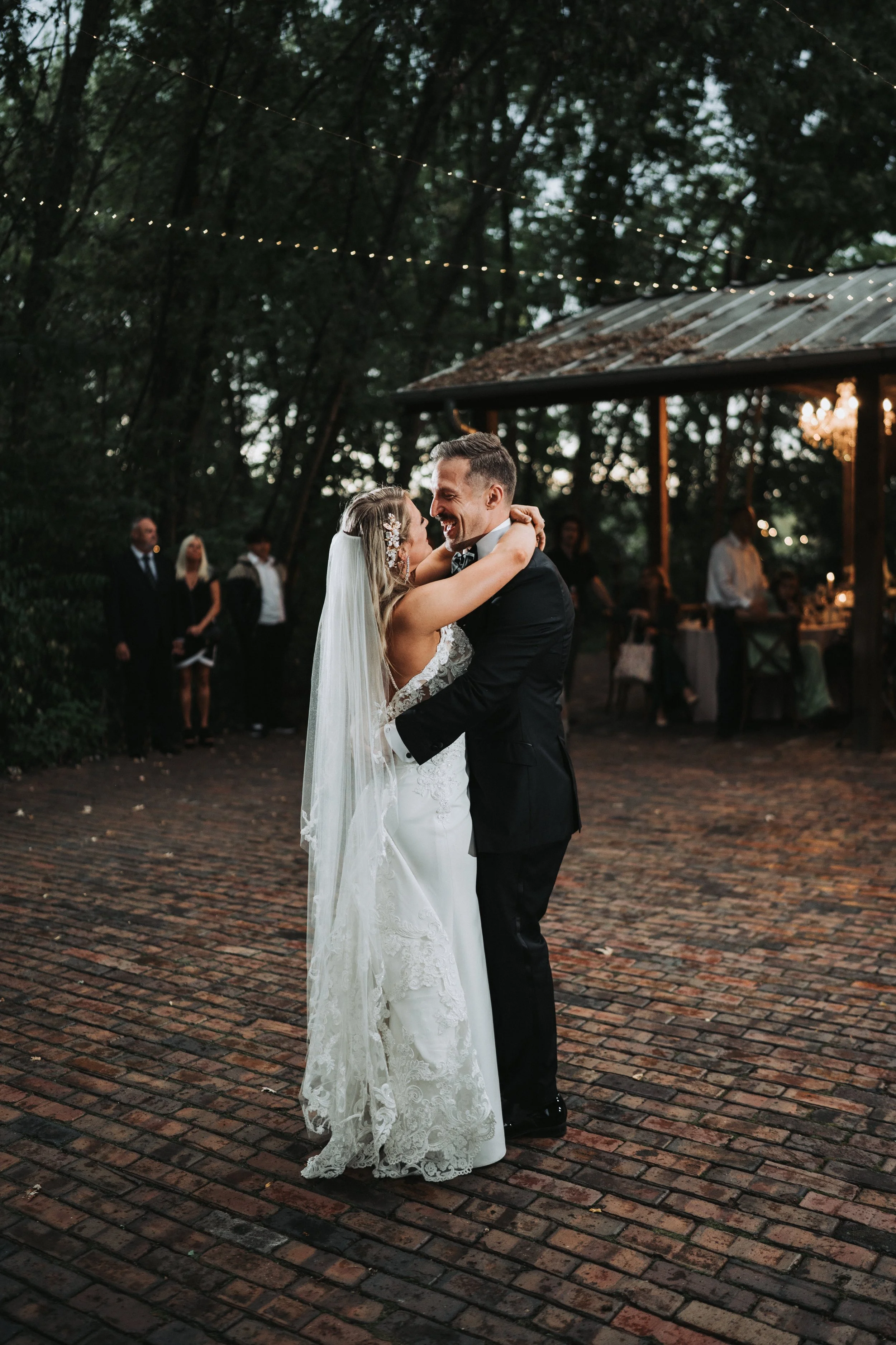 Indianapolis Wedding Photographer (4).jpg