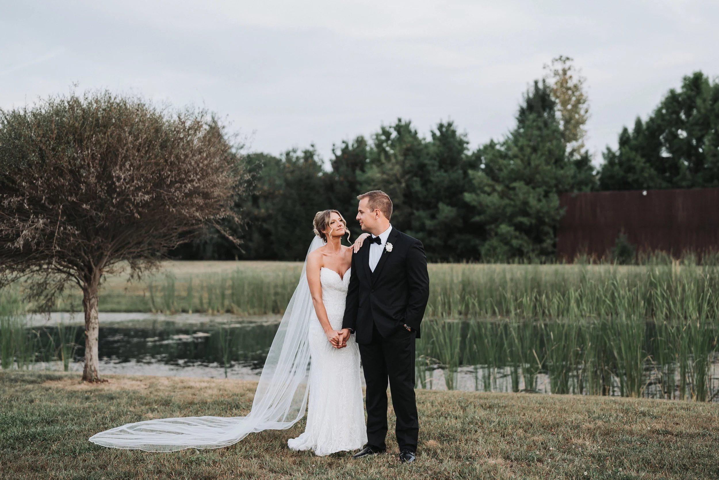 Indianapolis Wedding Photographer (18).jpg