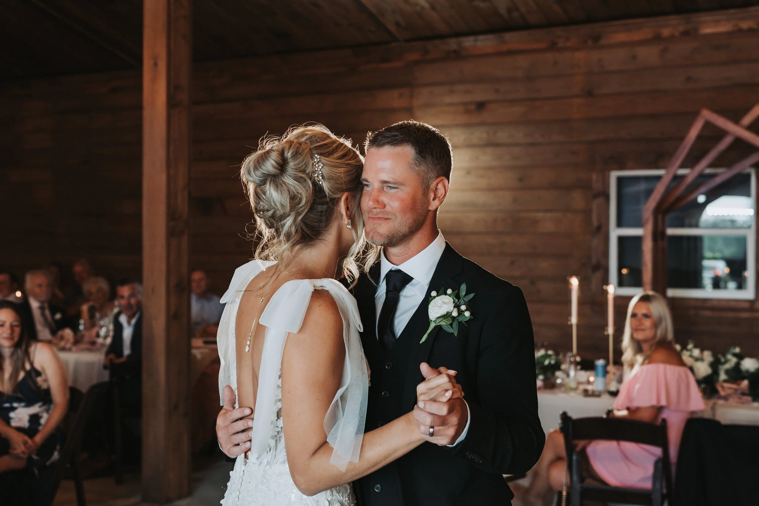 Indianapolis Wedding Photographer (1).jpg