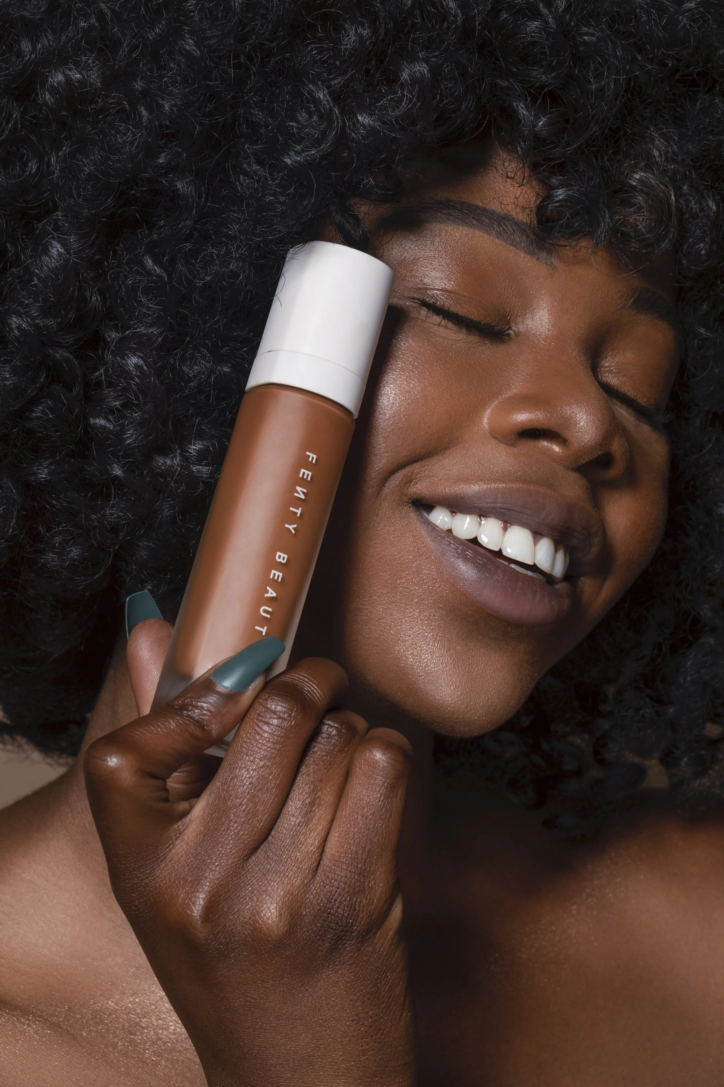 fentybeauty-10.jpg