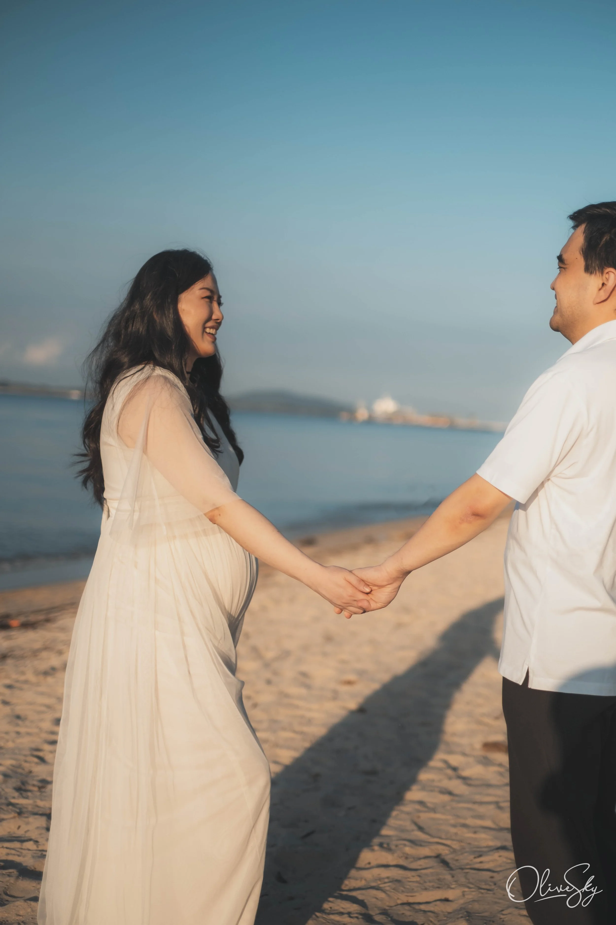 olivesky maternity photography beach