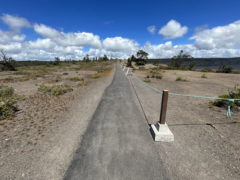 Hiking the Crater Rim Trail in Hawaiʻi Volcanoes National Park — noahawaii