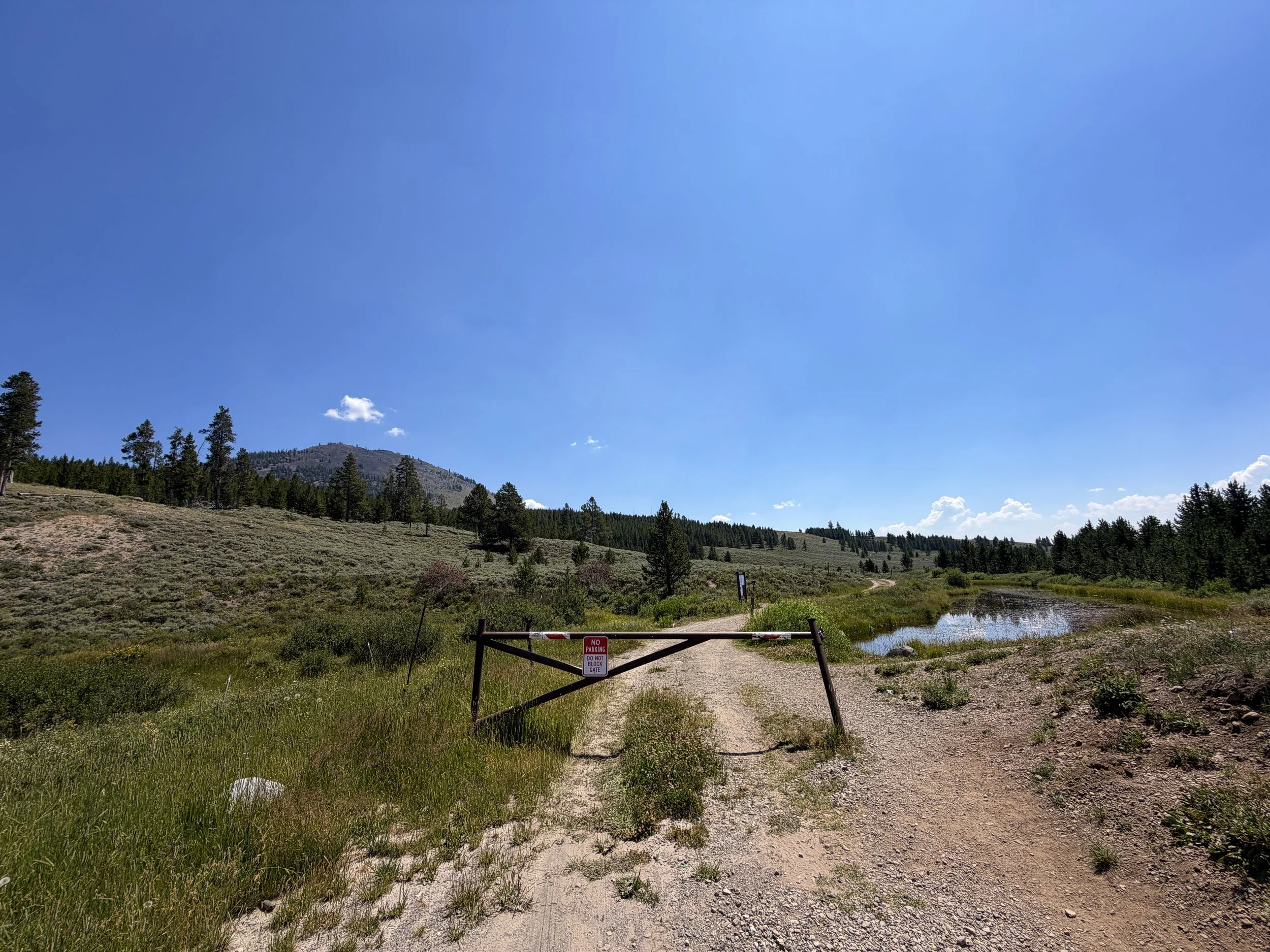 Bunsen Peak Trailhead Yellowstone National Park Wyoming