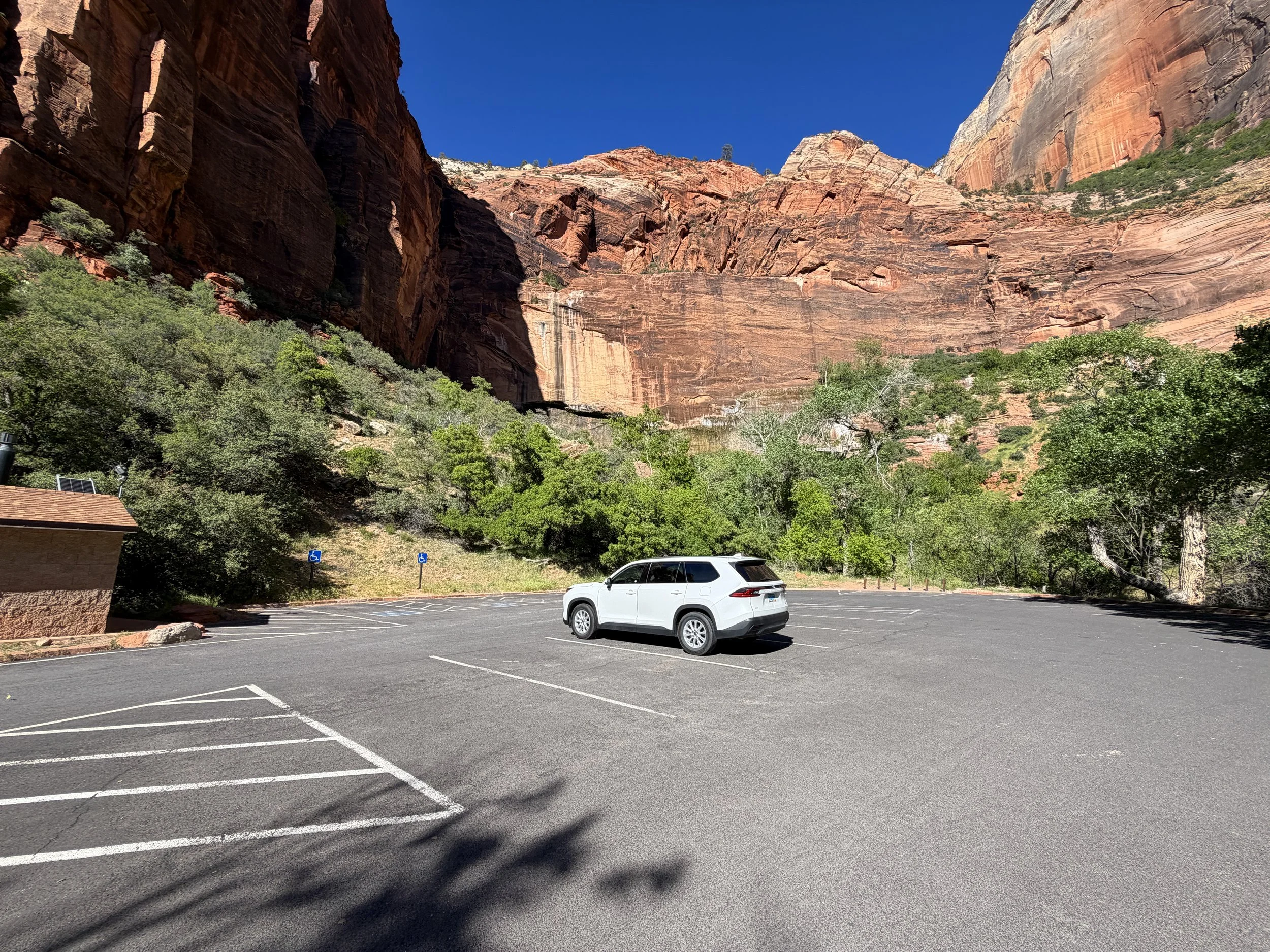 Weeping Rock Trailhead Parking Zion National Park Utah