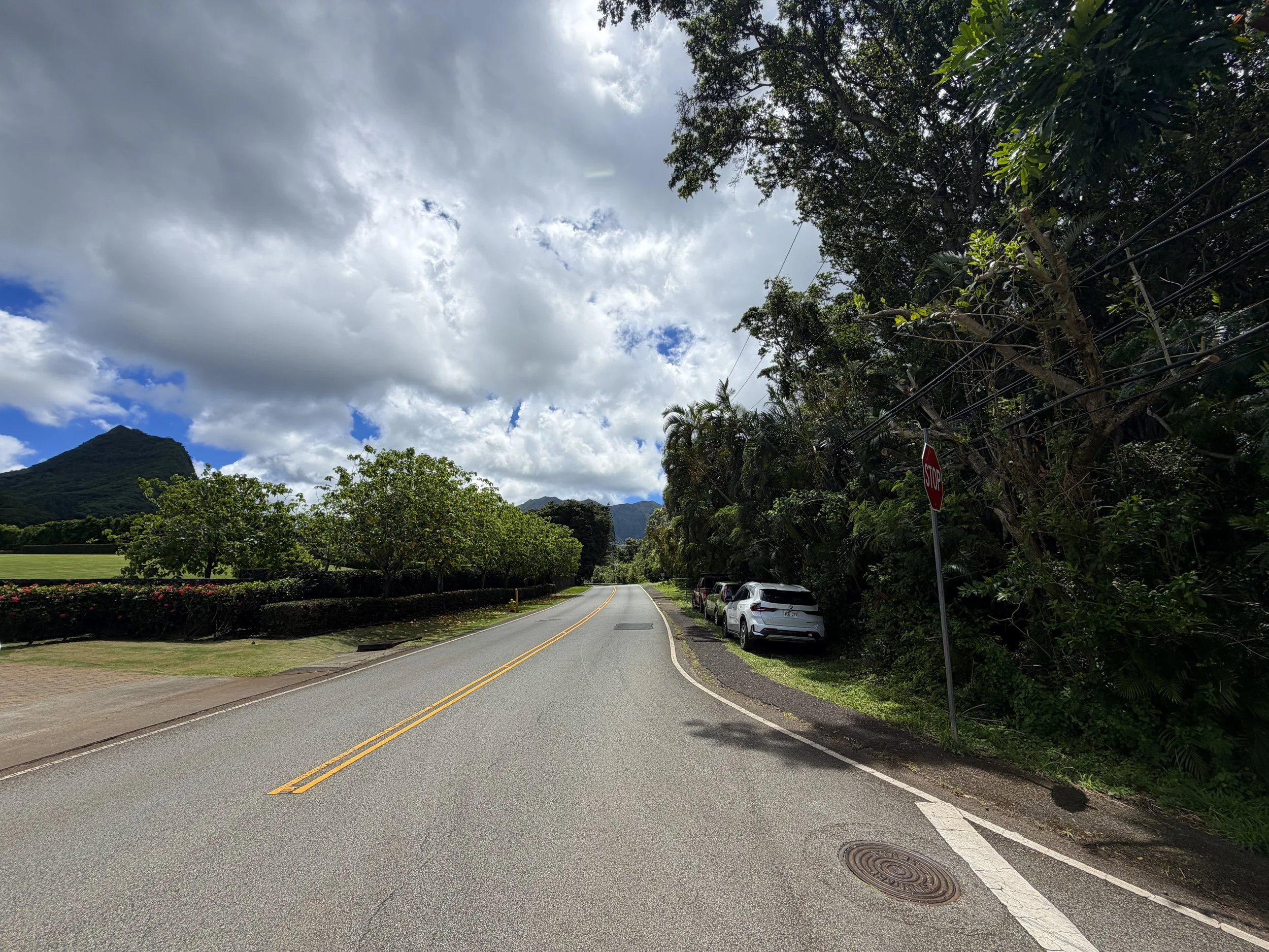Mt. Olomana Trailhead Parking Oahu Hawaii
