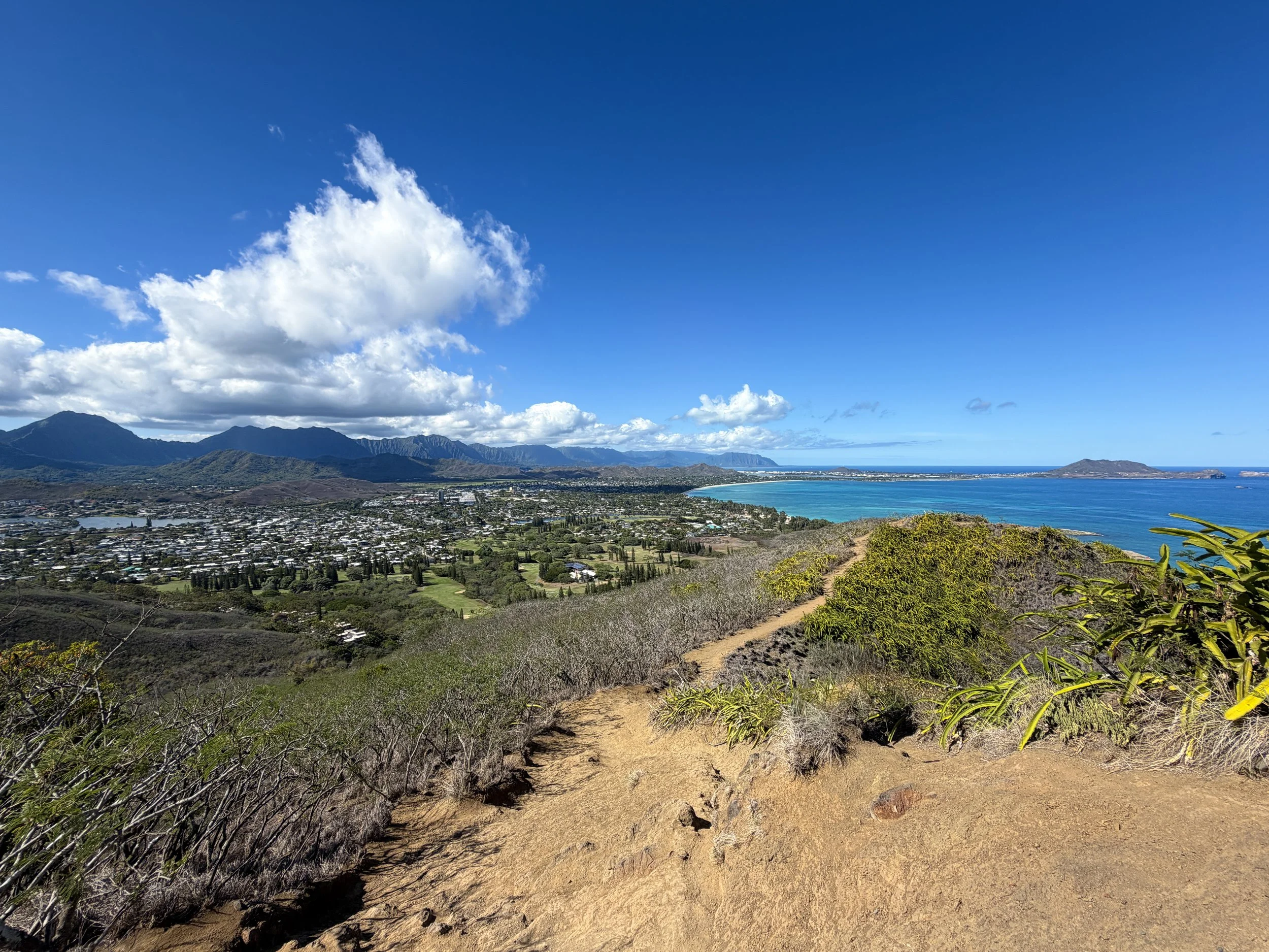 Lanikai Pillbox Trail Kaiwa Ridge Oahu Hawaii